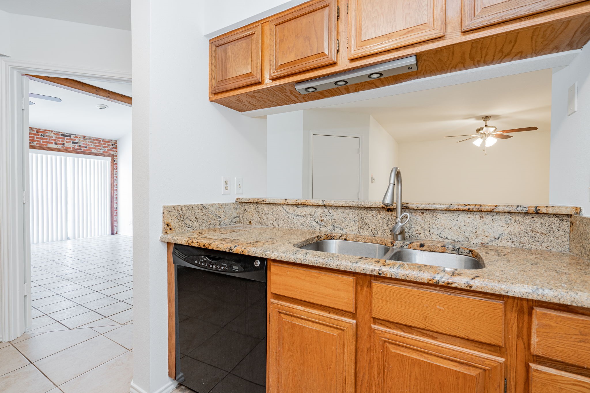 2512 Brook Hollow Court