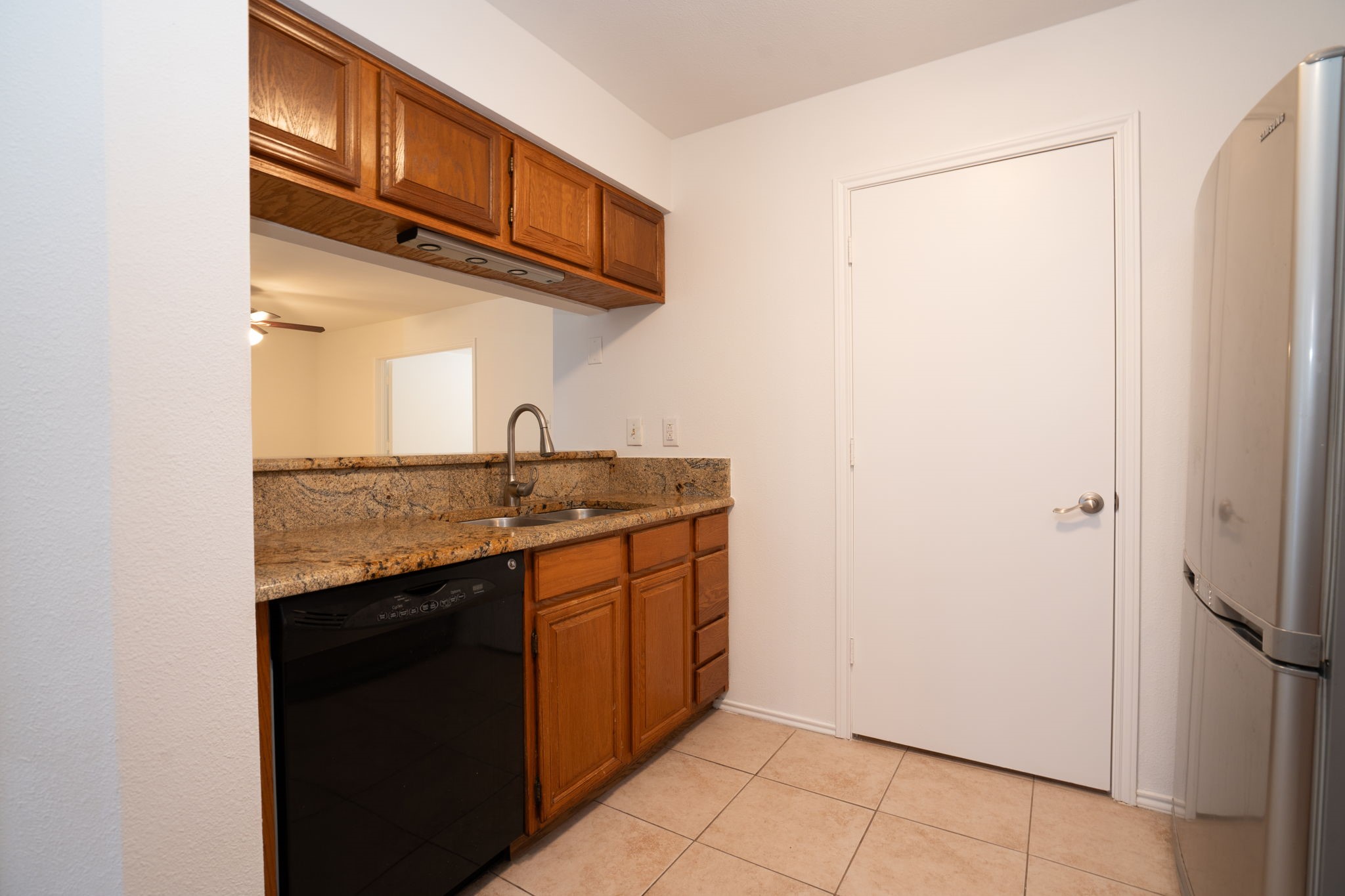 2512 Brook Hollow Court