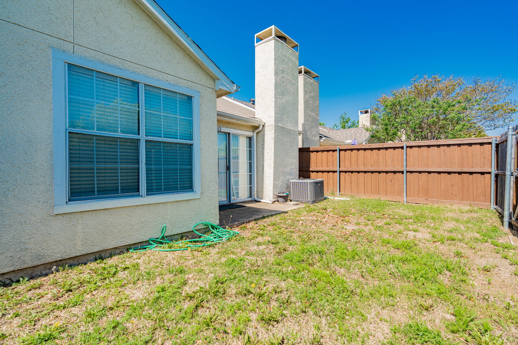 2512 Brook Hollow Court