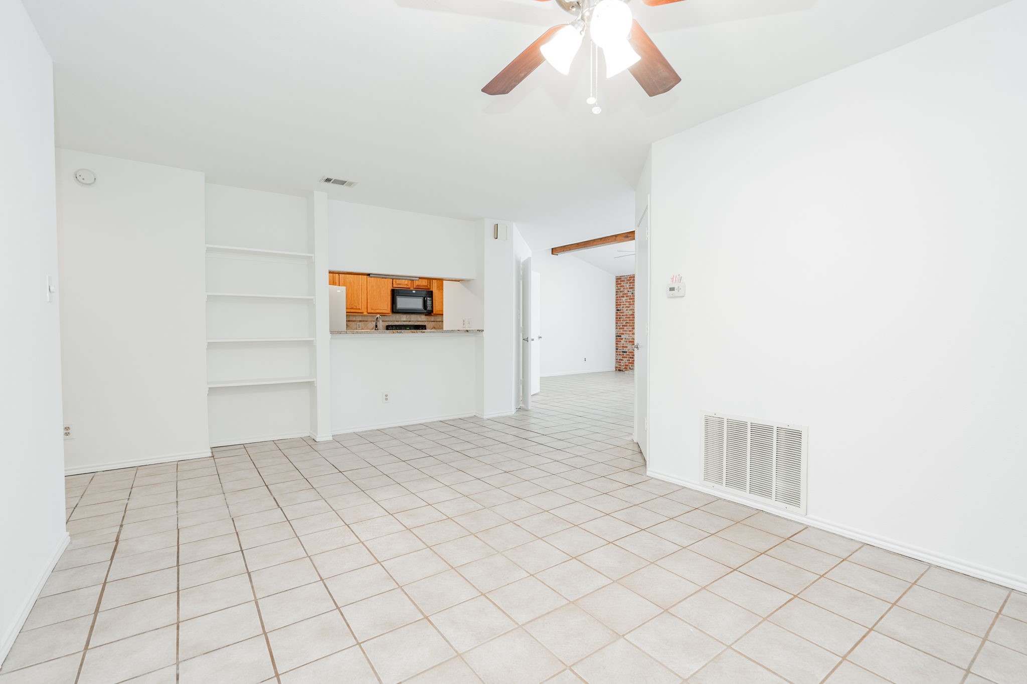 2512 Brook Hollow Court