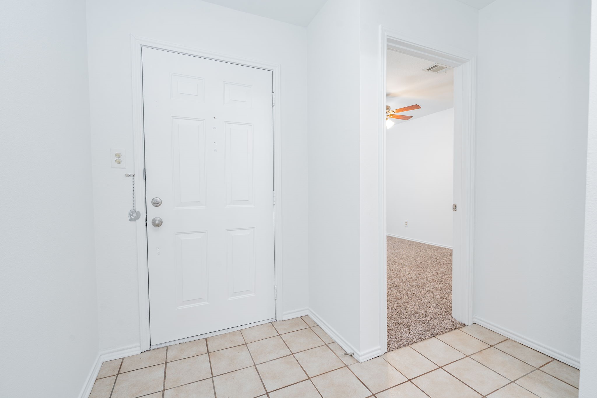 2512 Brook Hollow Court