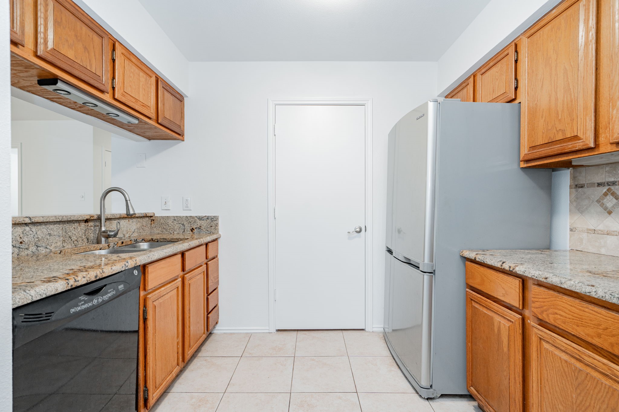 2512 Brook Hollow Court