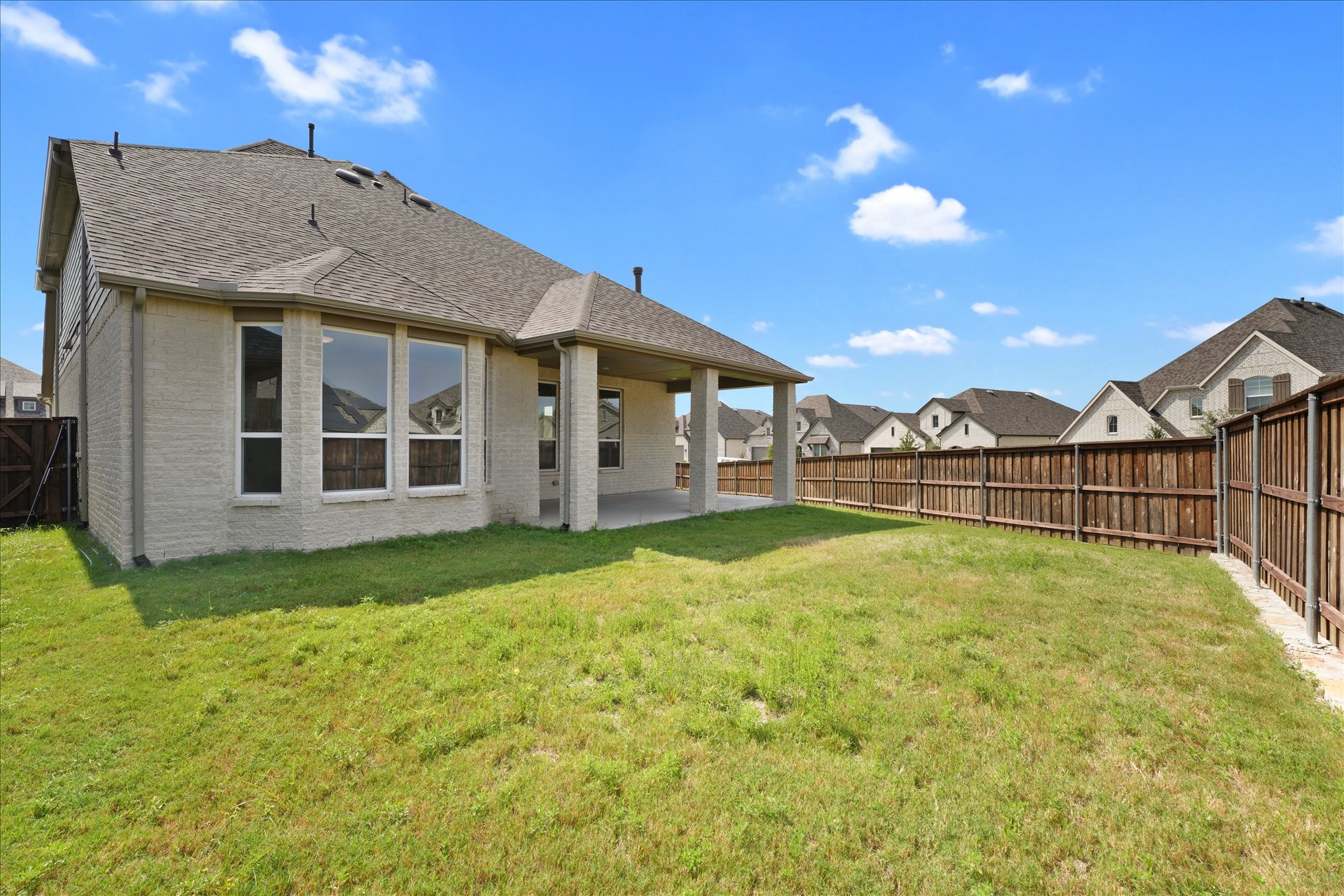 2424 Doncaster Drive