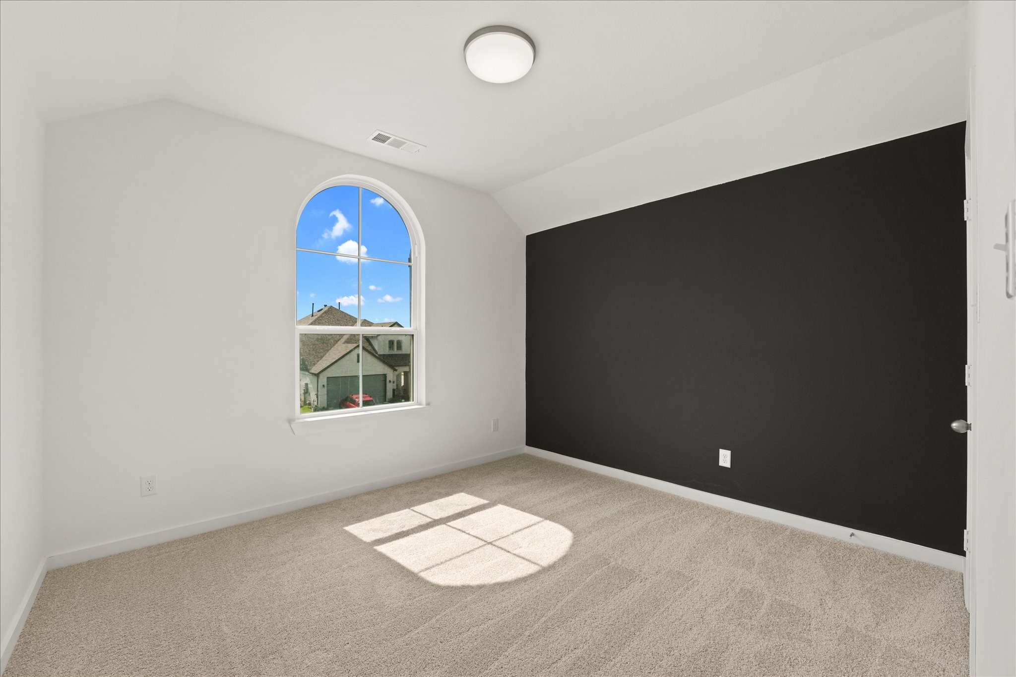 2424 Doncaster Drive