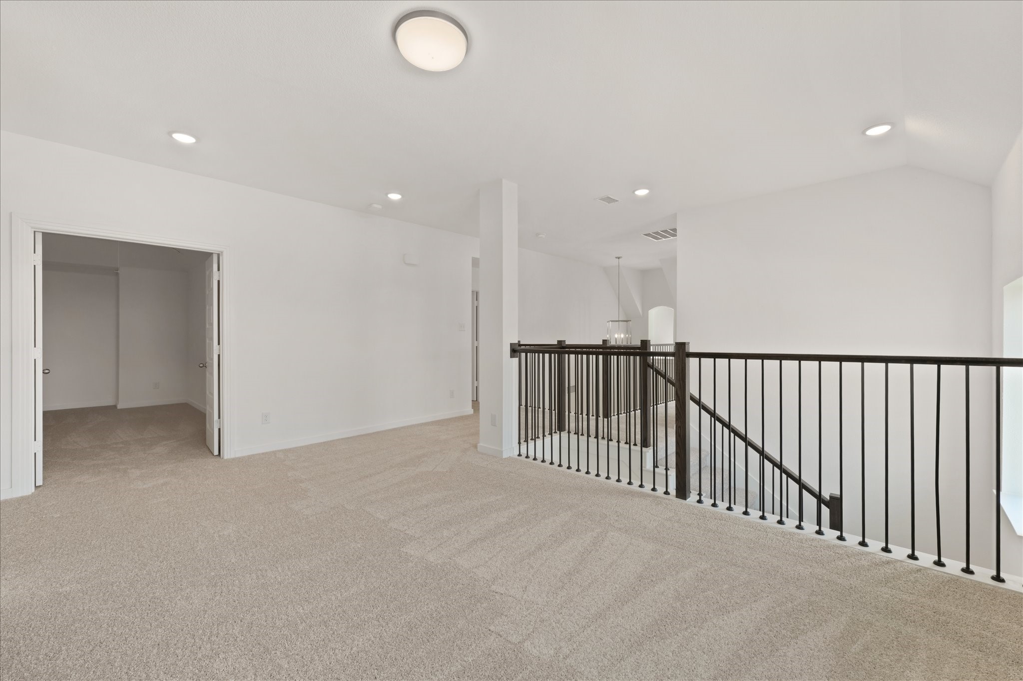 2424 Doncaster Drive