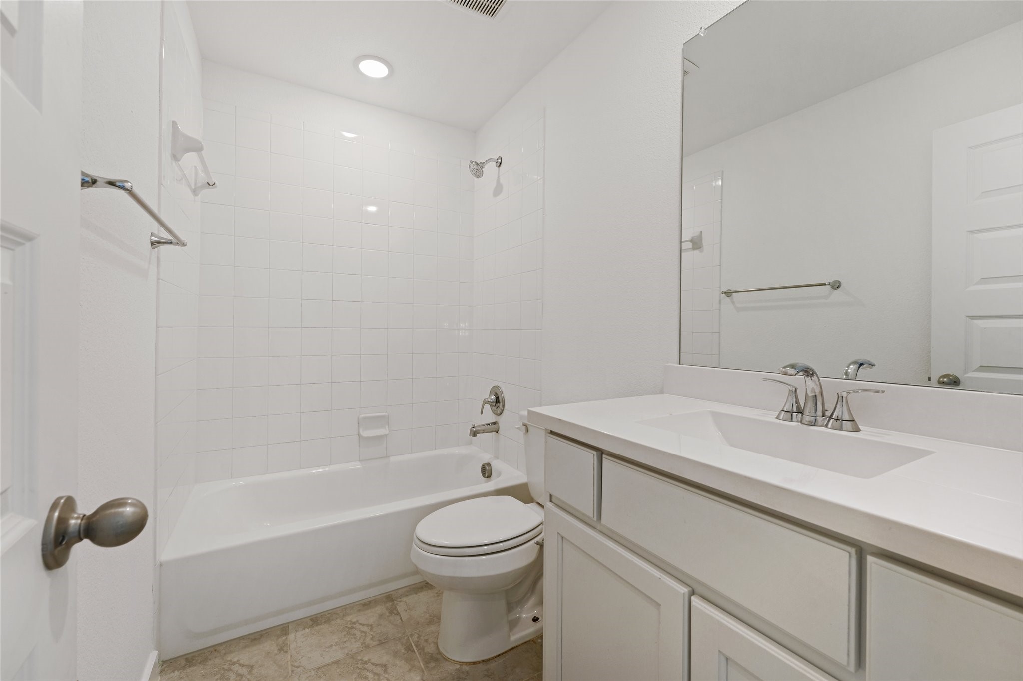 2424 Doncaster Drive