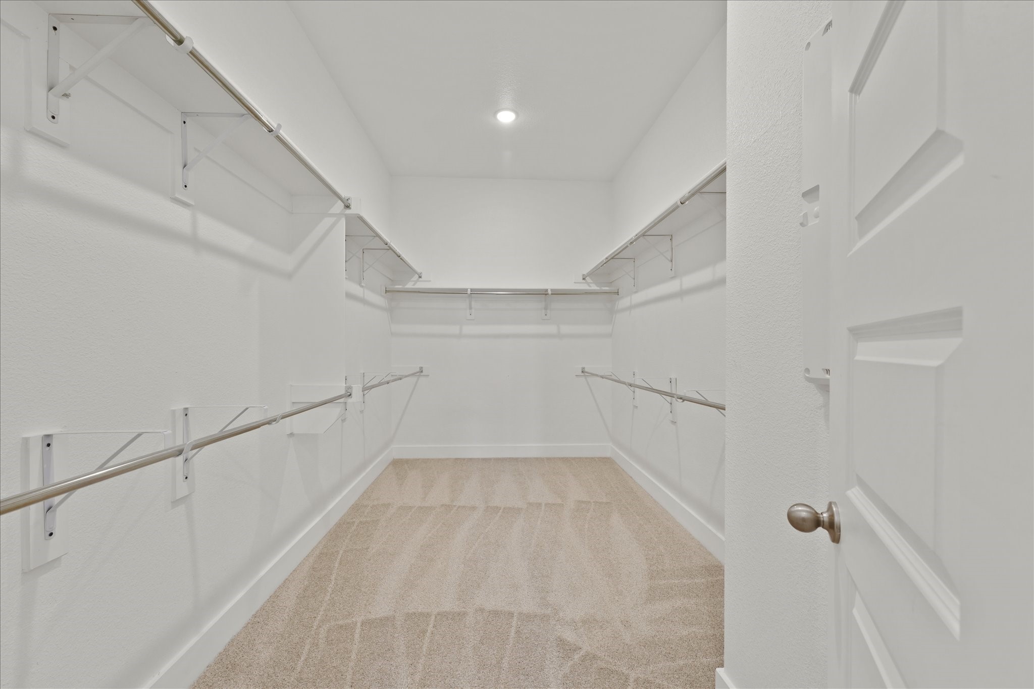 2424 Doncaster Drive