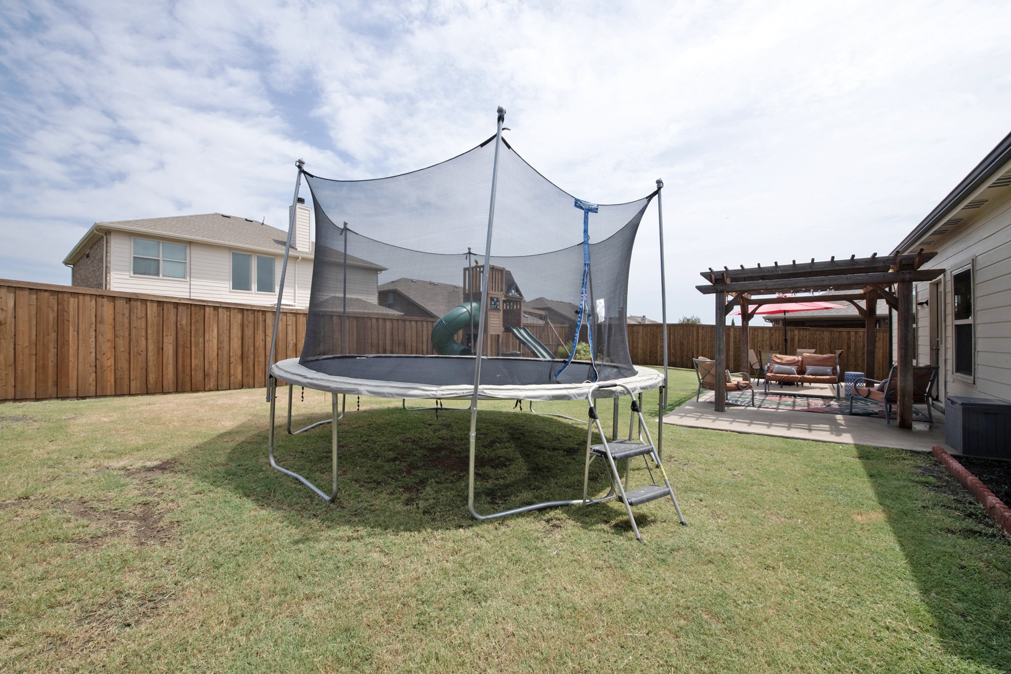 400 Hawthorn Drive