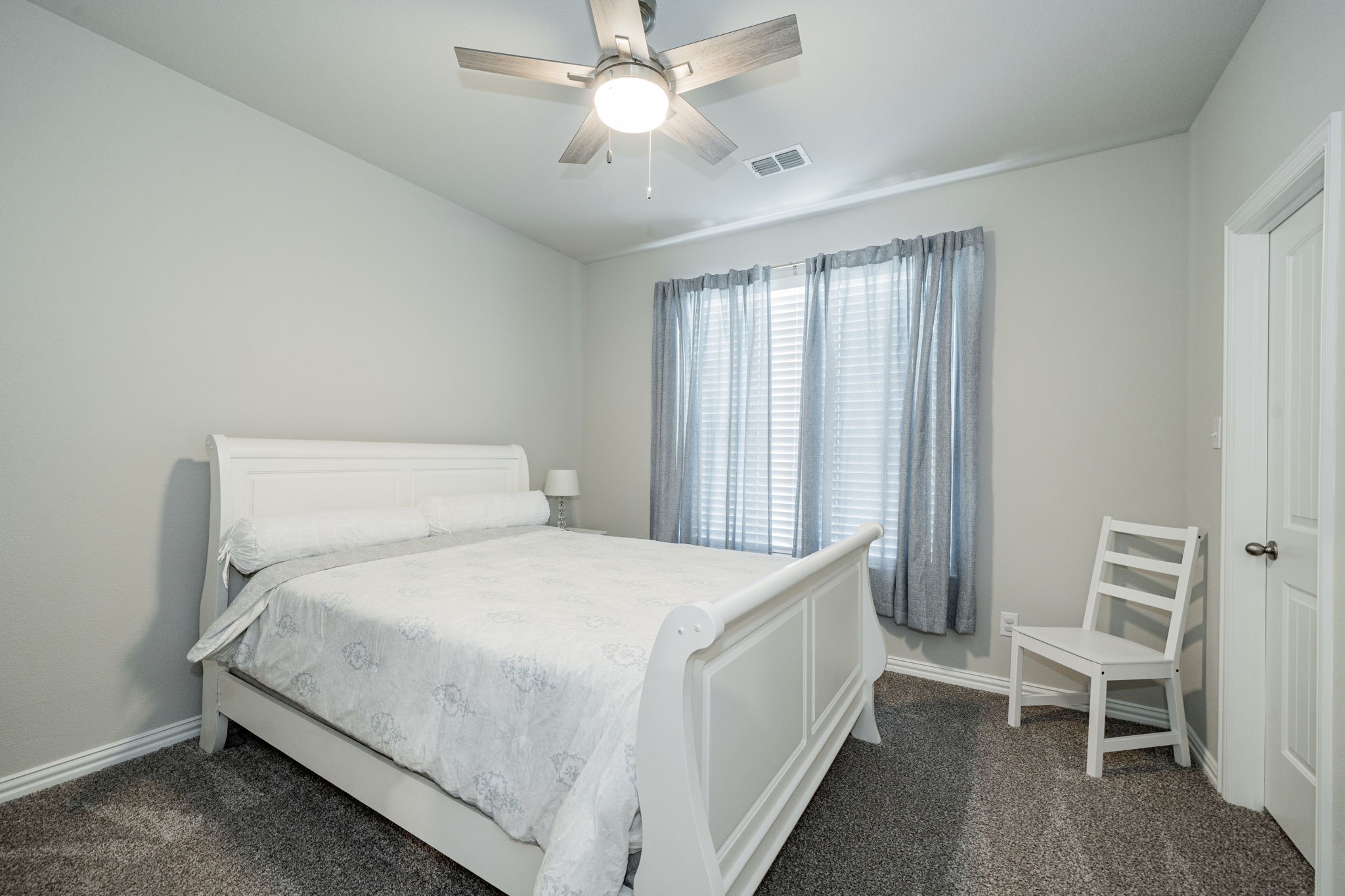 1403 Hickory Woods Way