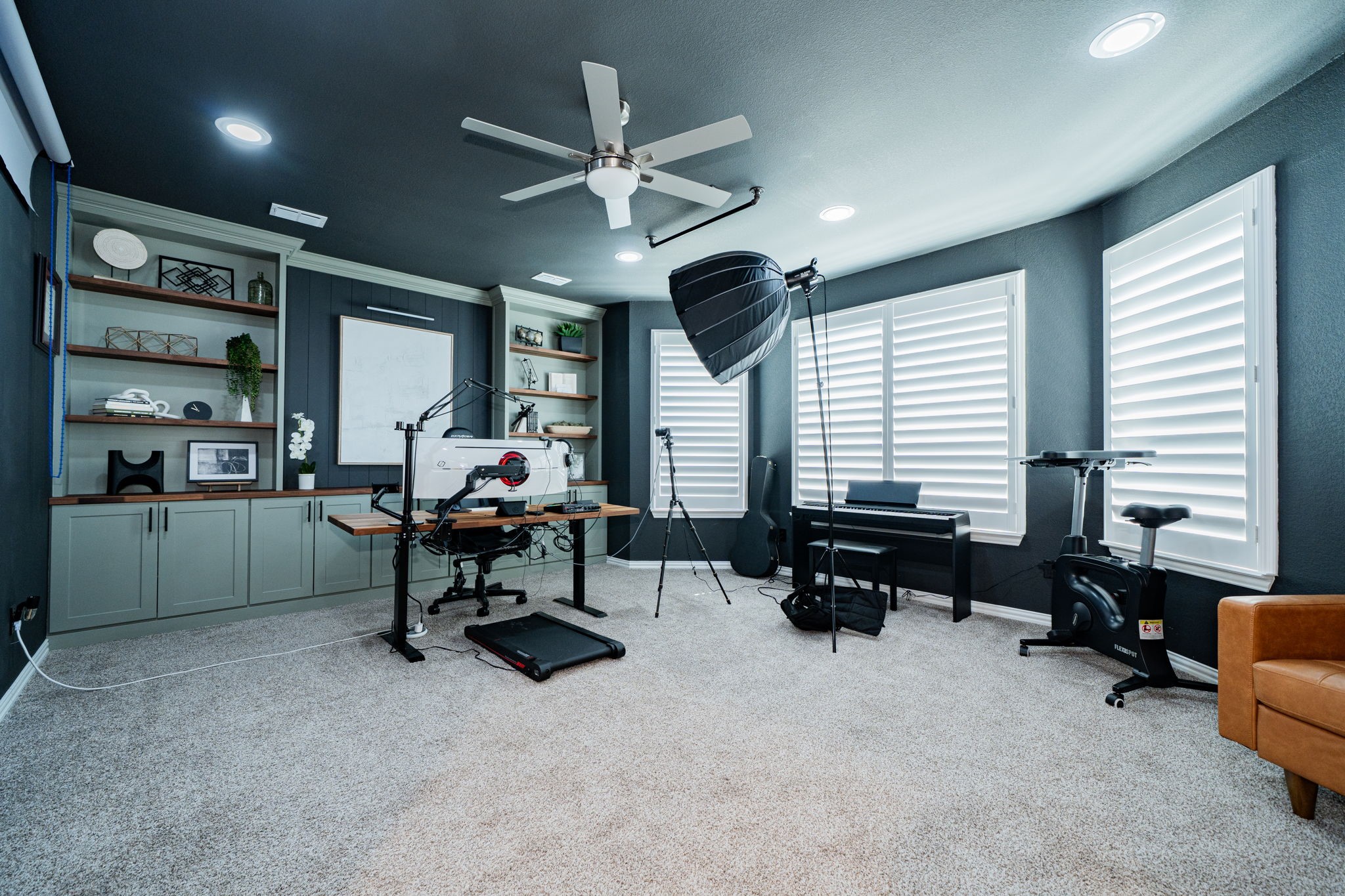 1403 Hickory Woods Way