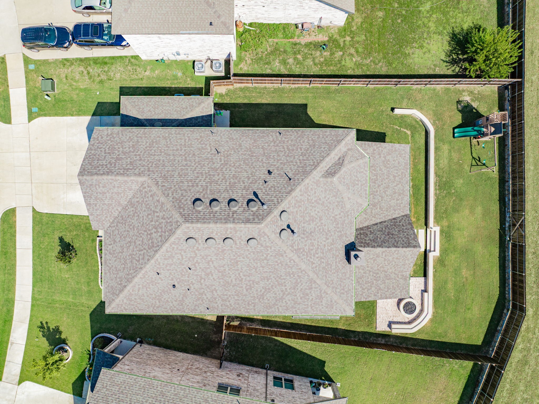 1403 Hickory Woods Way