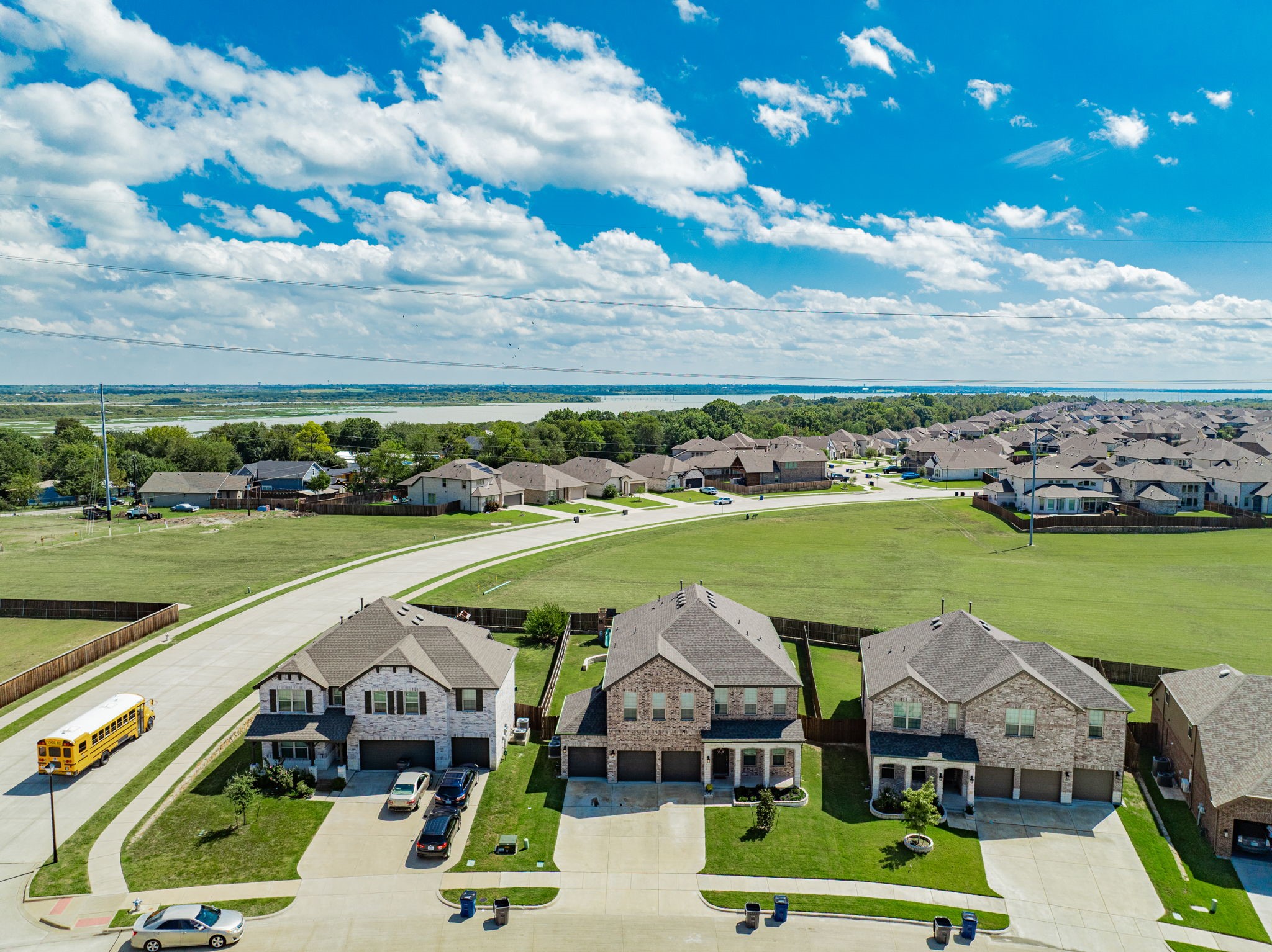 1403 Hickory Woods Way