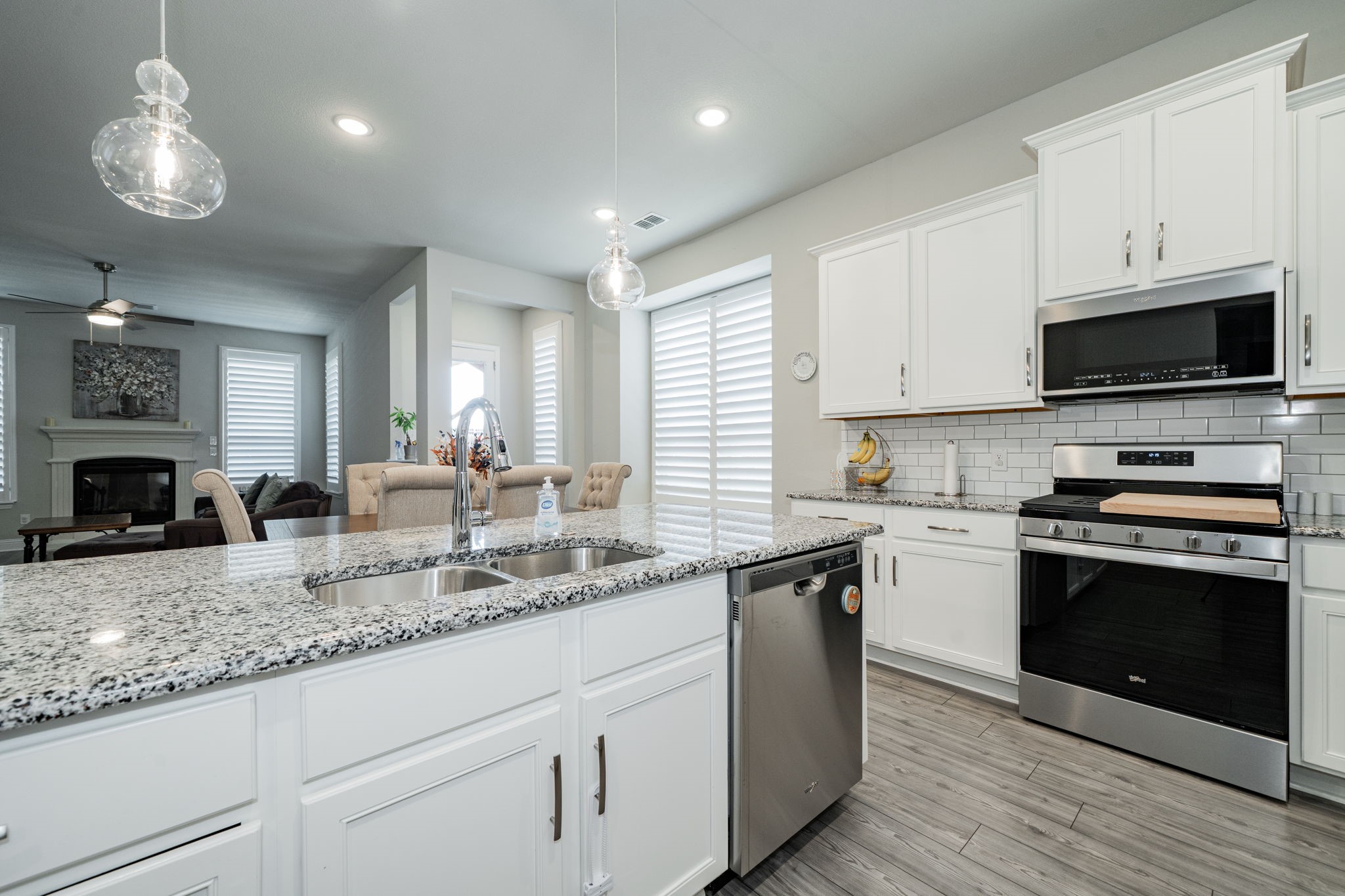 1403 Hickory Woods Way