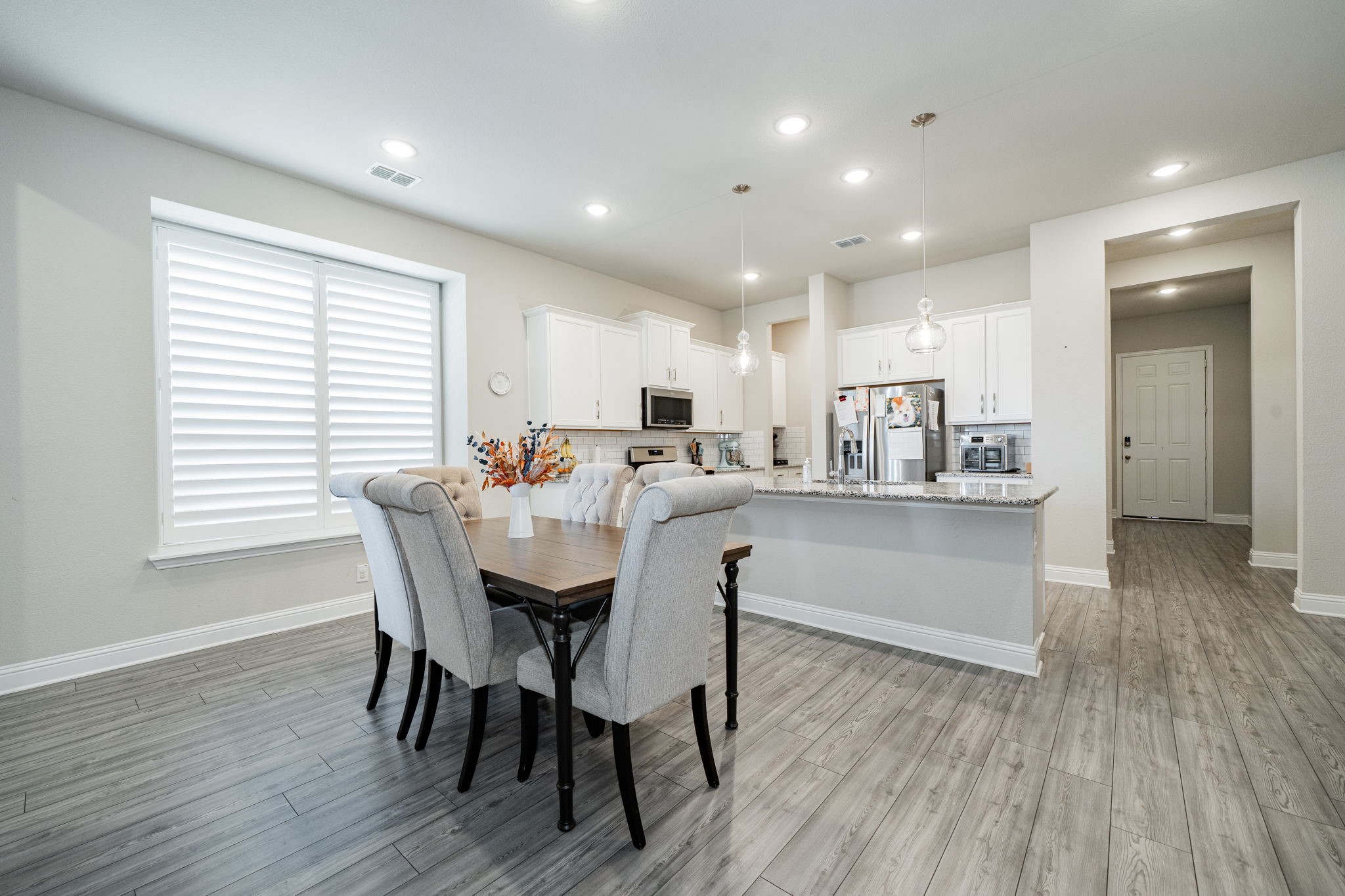 1403 Hickory Woods Way