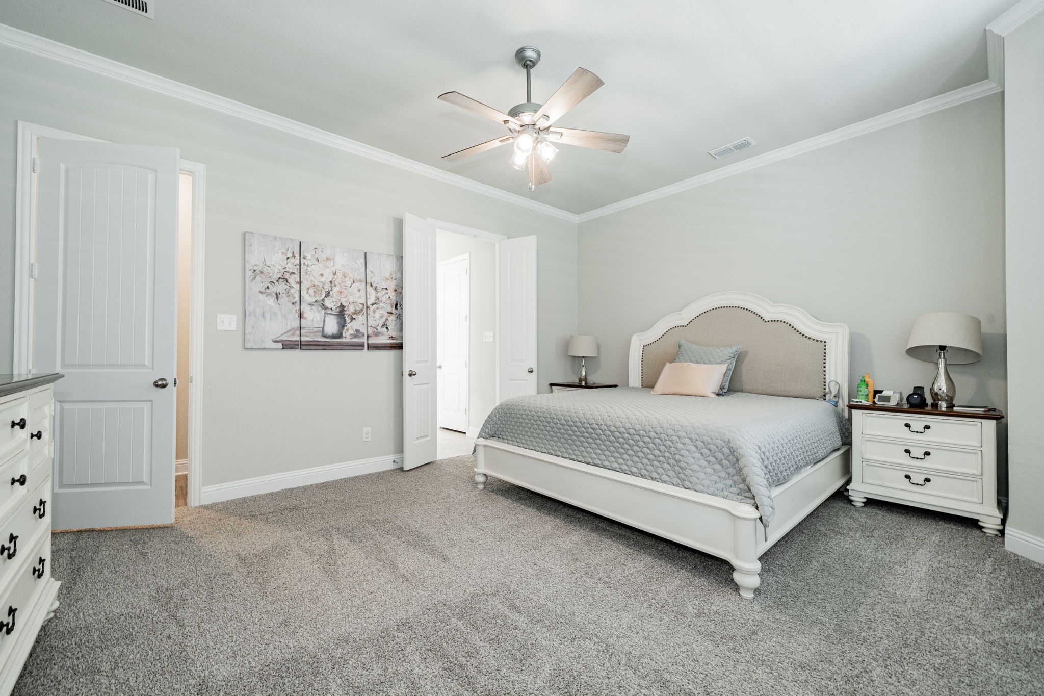 1403 Hickory Woods Way