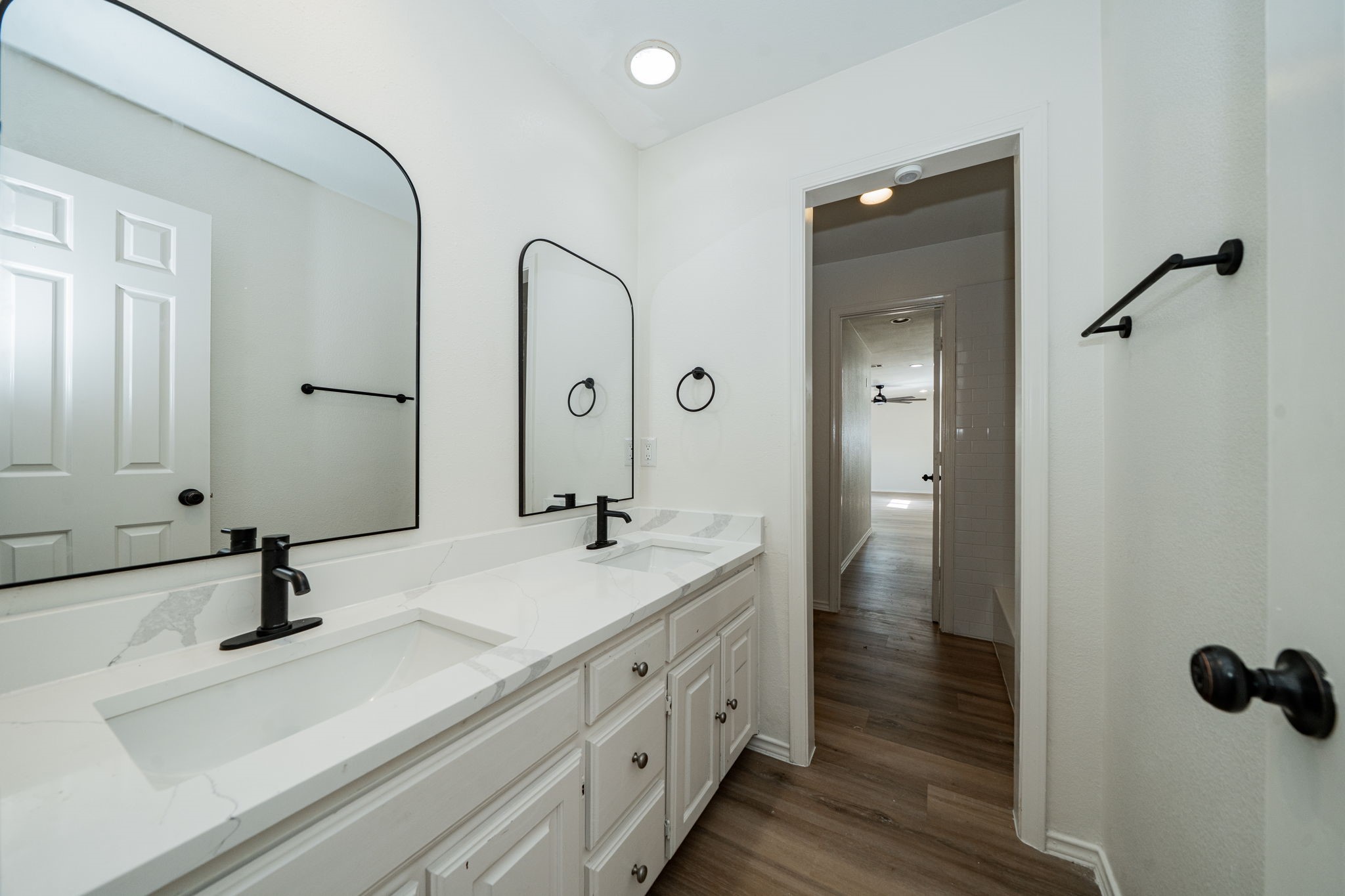 2811 Burlwood Drive