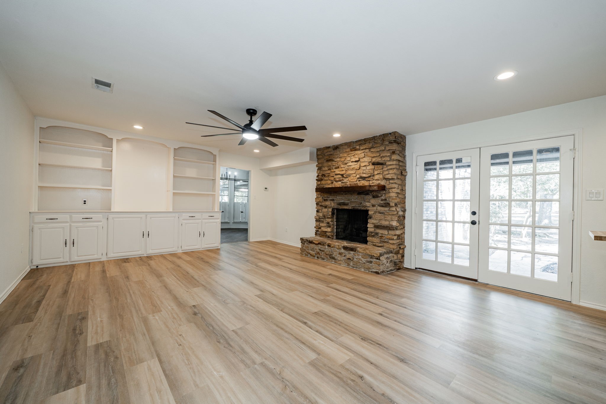 2811 Burlwood Drive