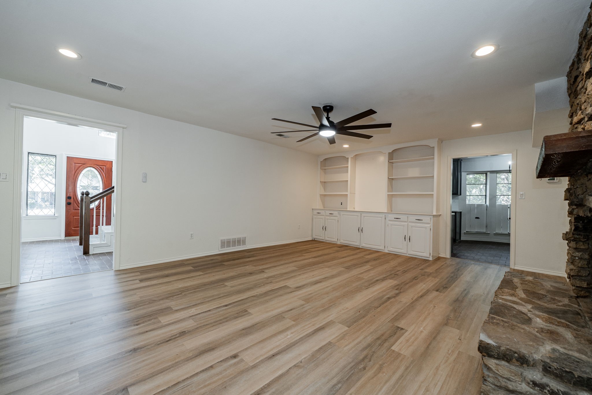 2811 Burlwood Drive