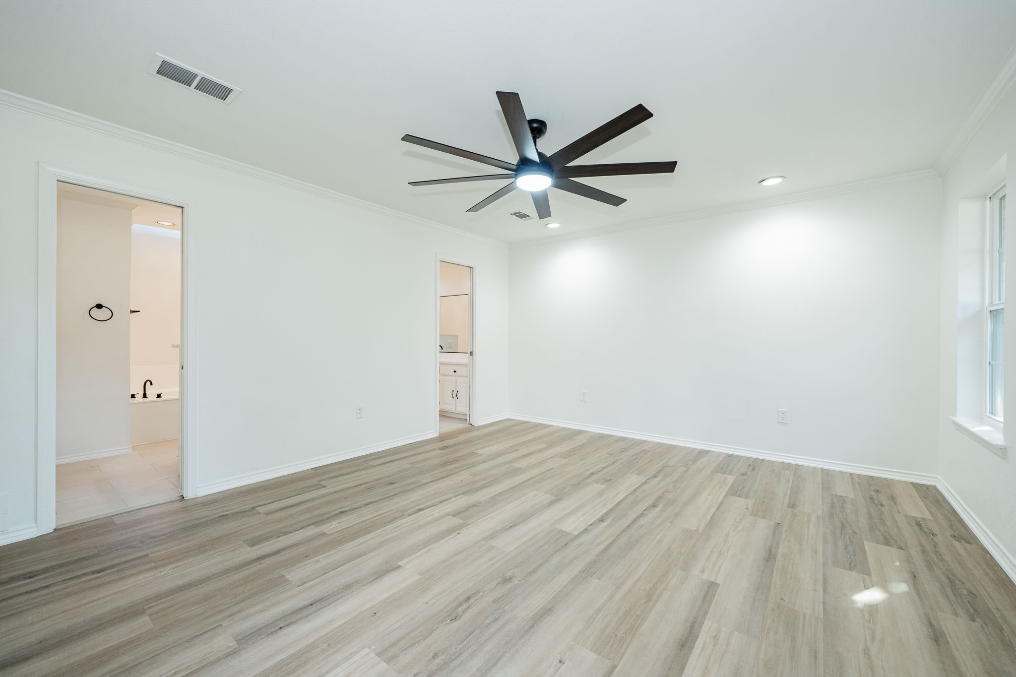 2811 Burlwood Drive
