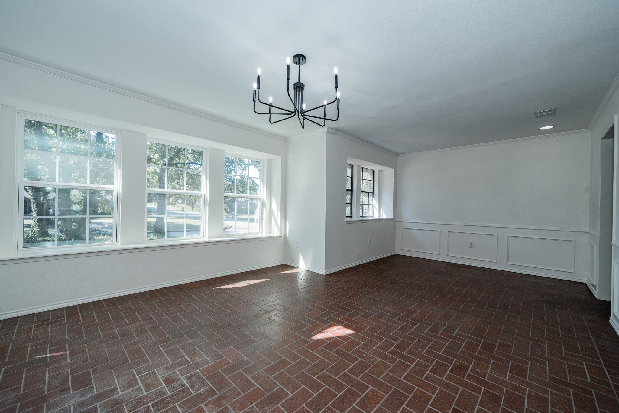 2811 Burlwood Drive