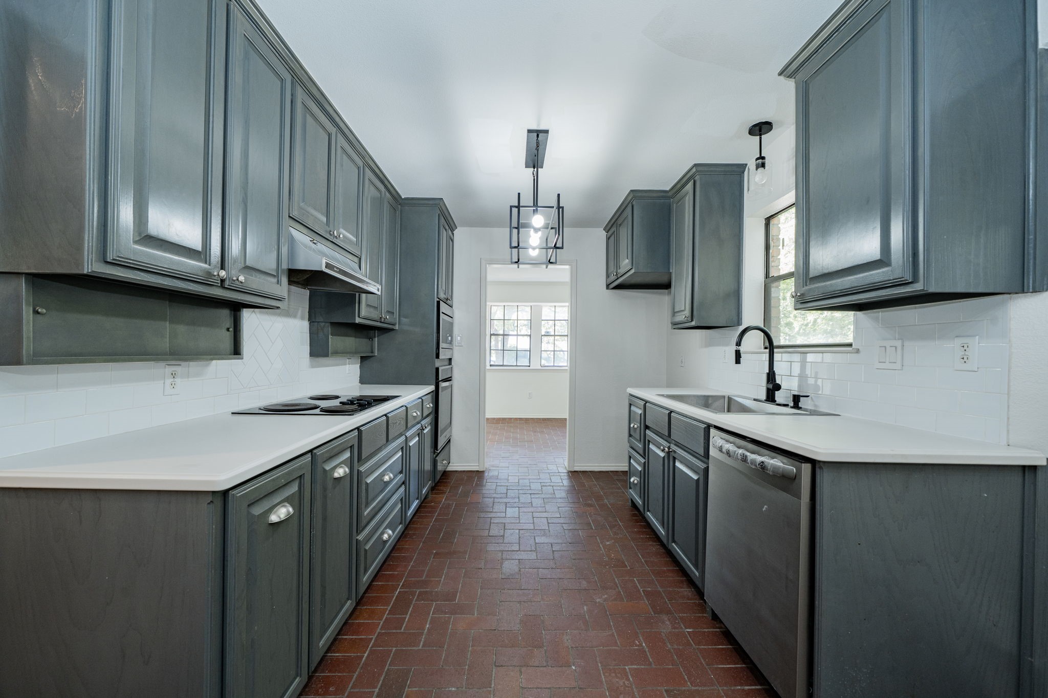 2811 Burlwood Drive
