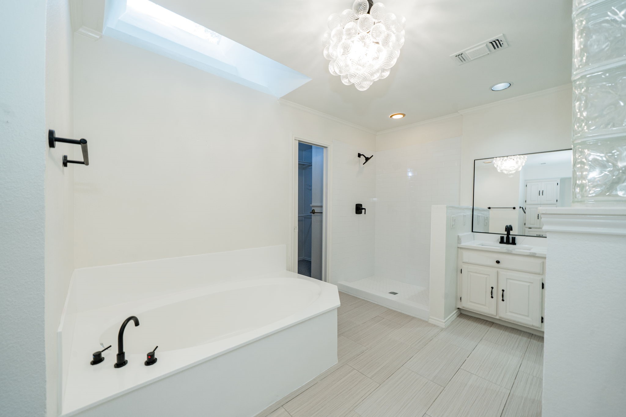 2811 Burlwood Drive