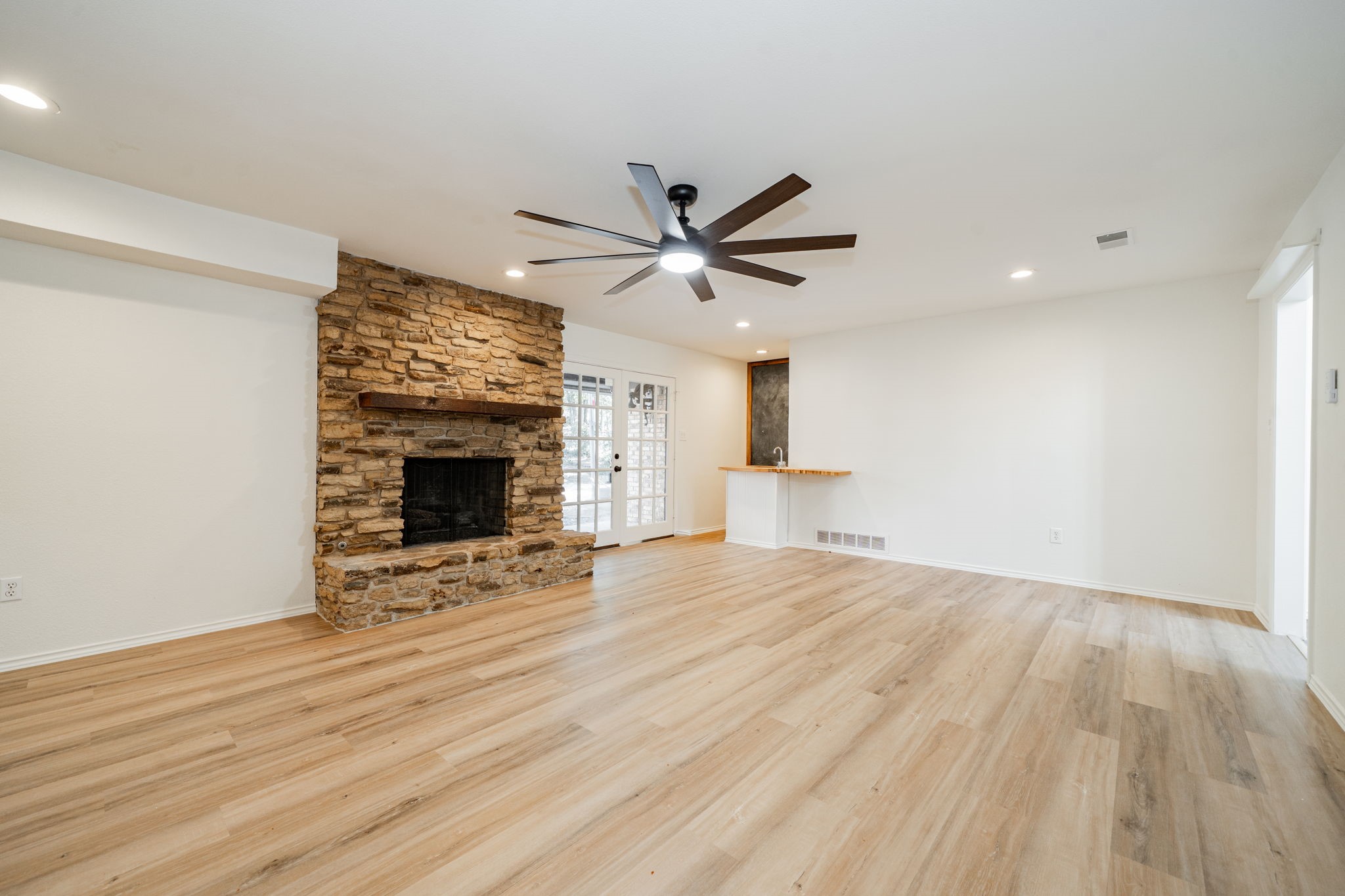 2811 Burlwood Drive