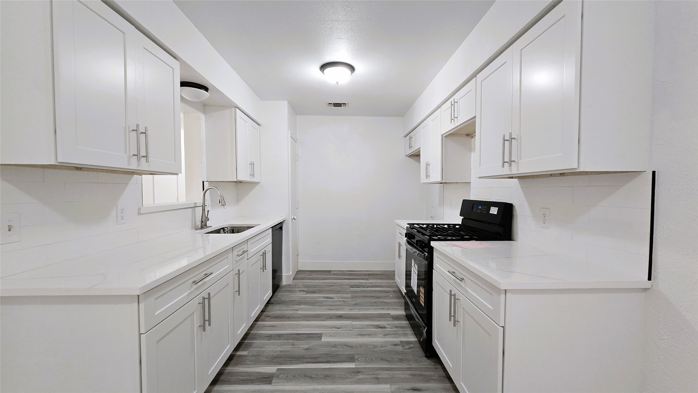 2114 Sam Houston Drive