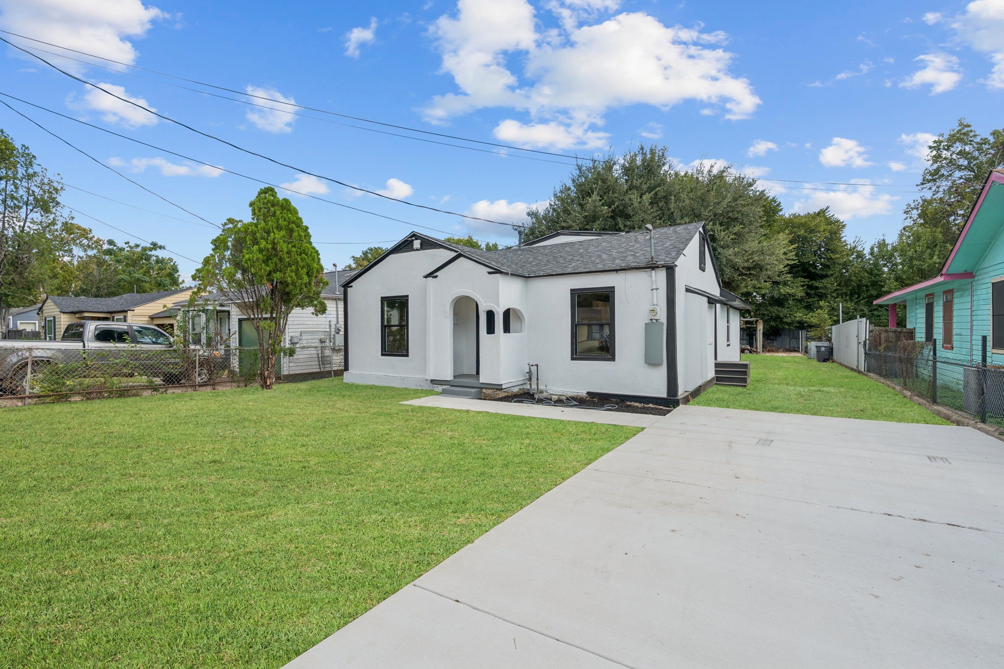 1406 Mentor Avenue