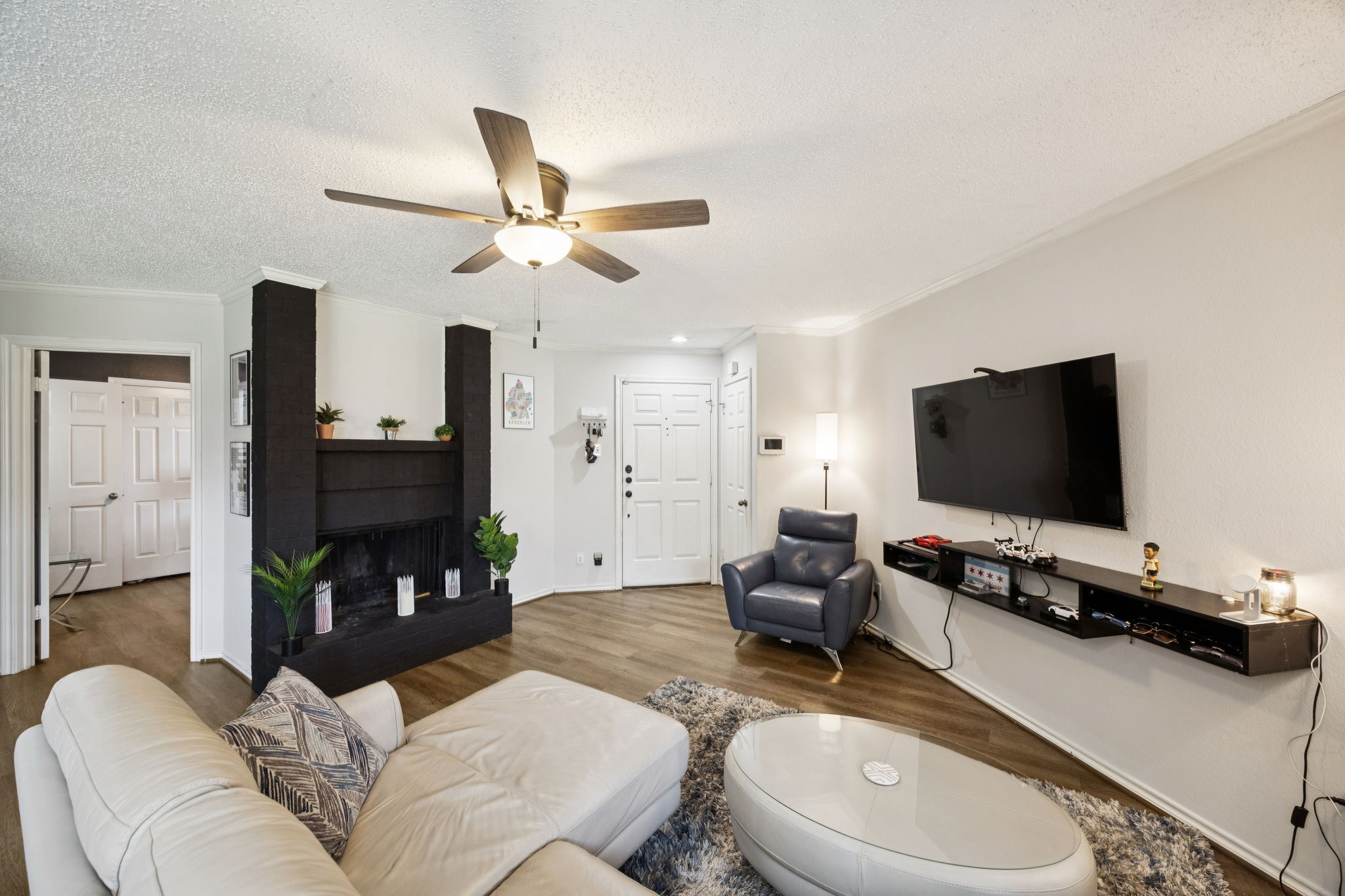 16301 Ledgemont Lane 281