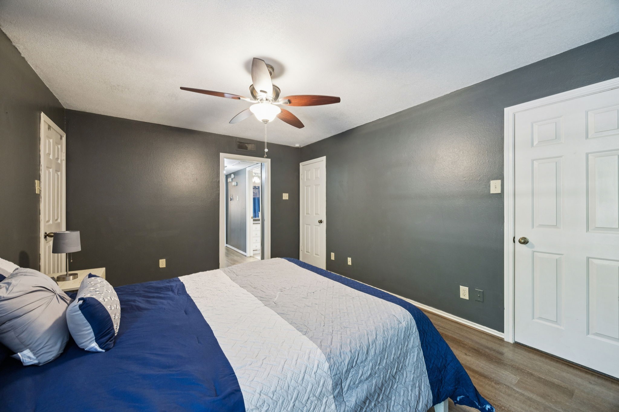 16301 Ledgemont Lane 281