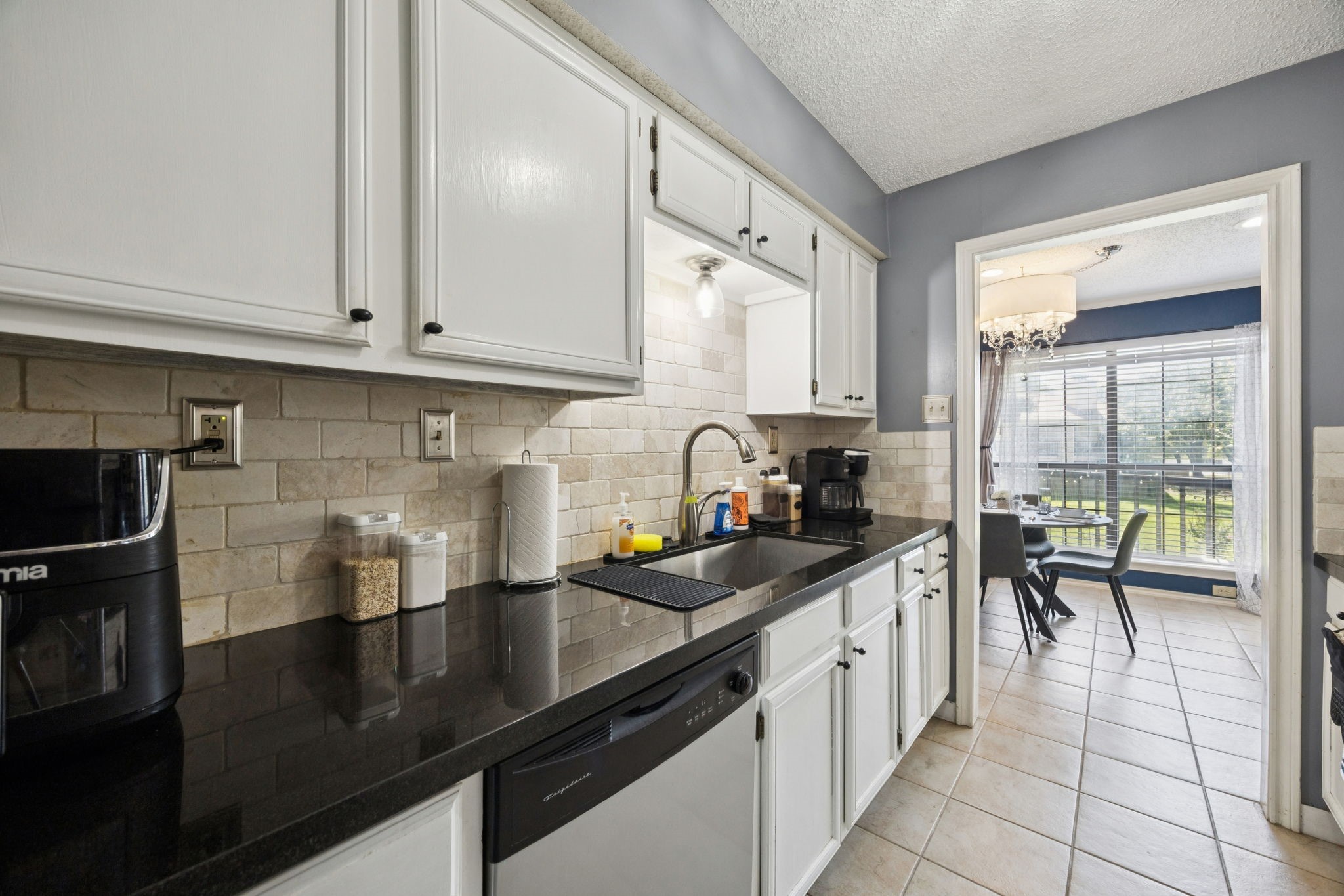 16301 Ledgemont Lane 281