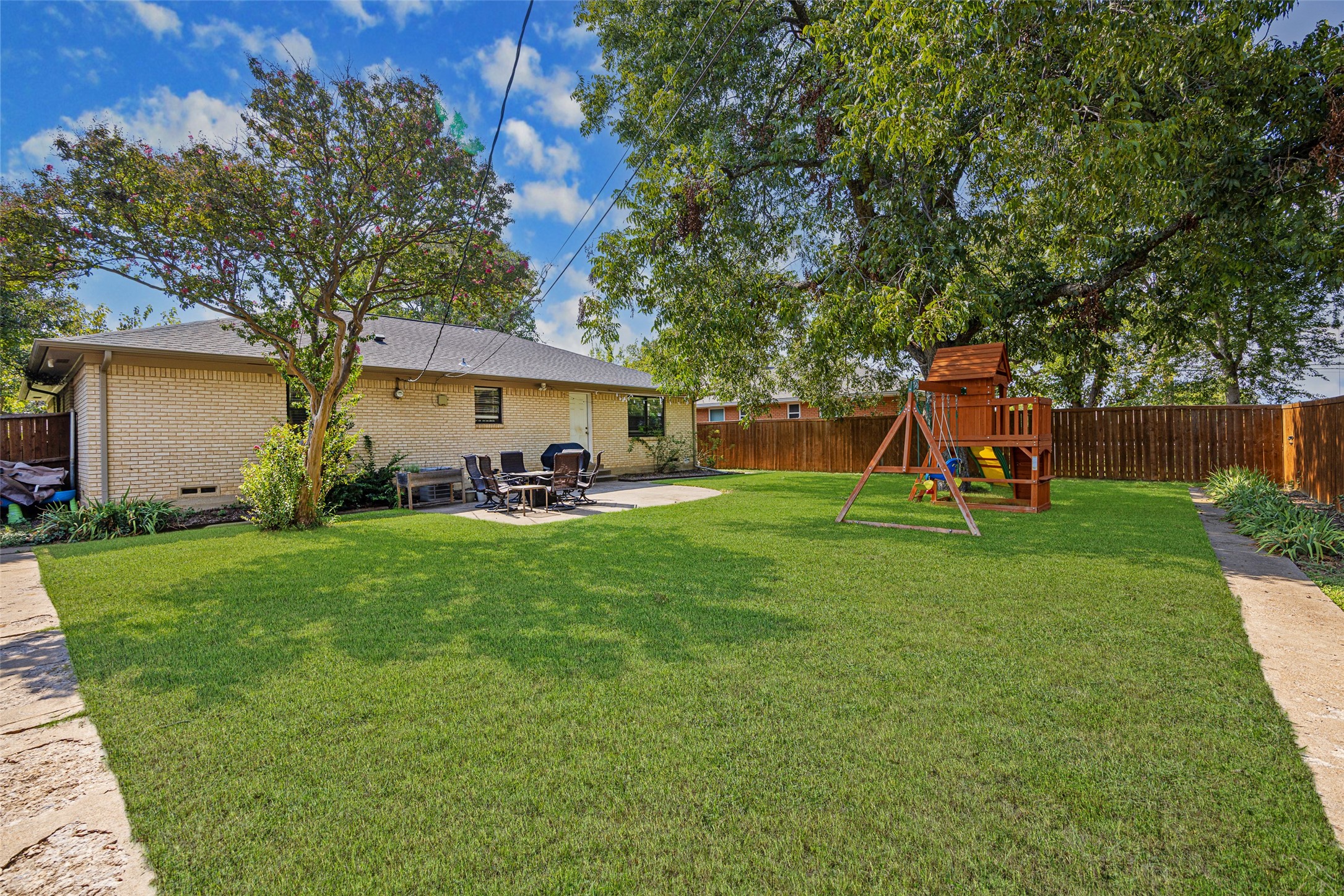 2312 Wildoak Drive