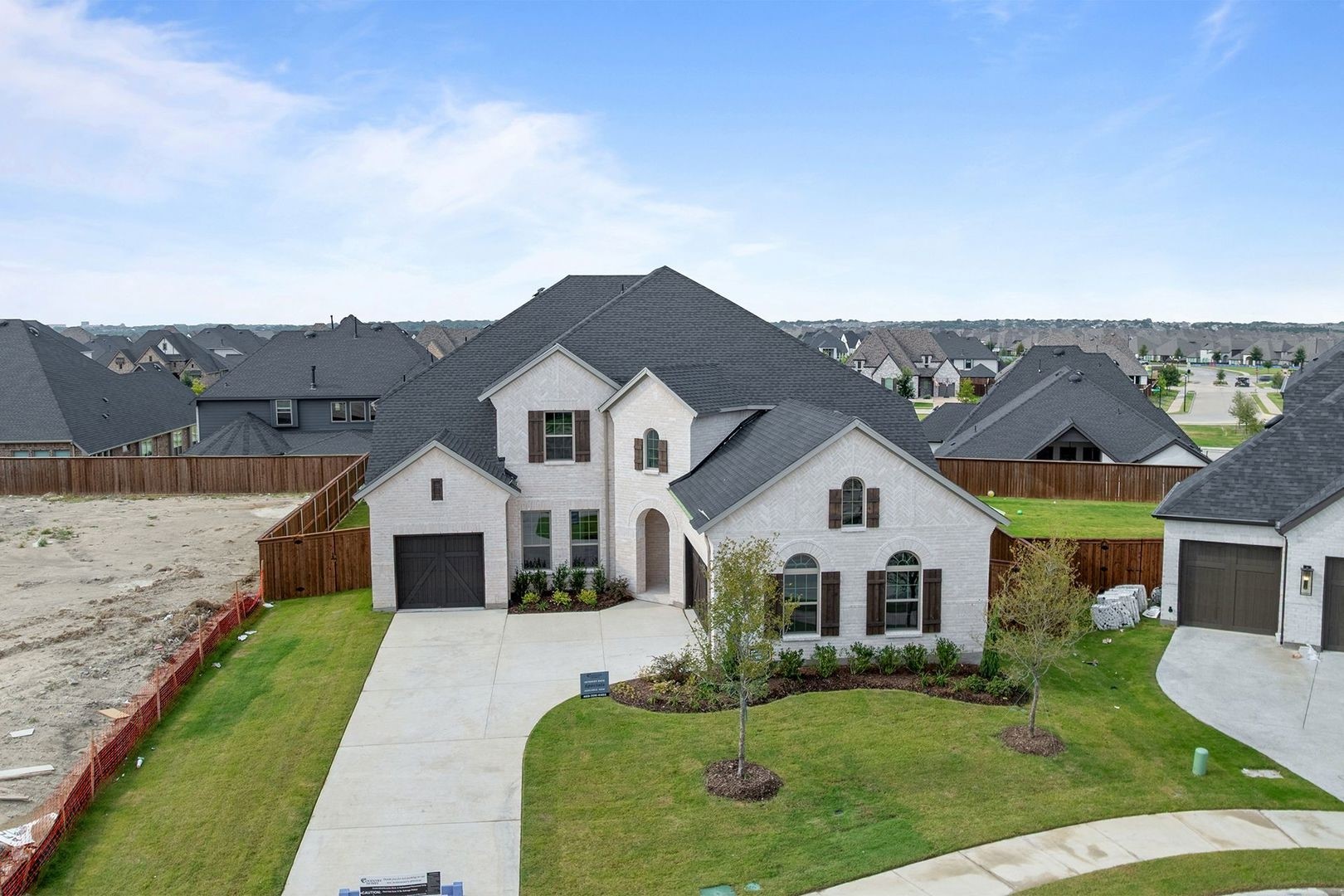 2307 Laurel Drive