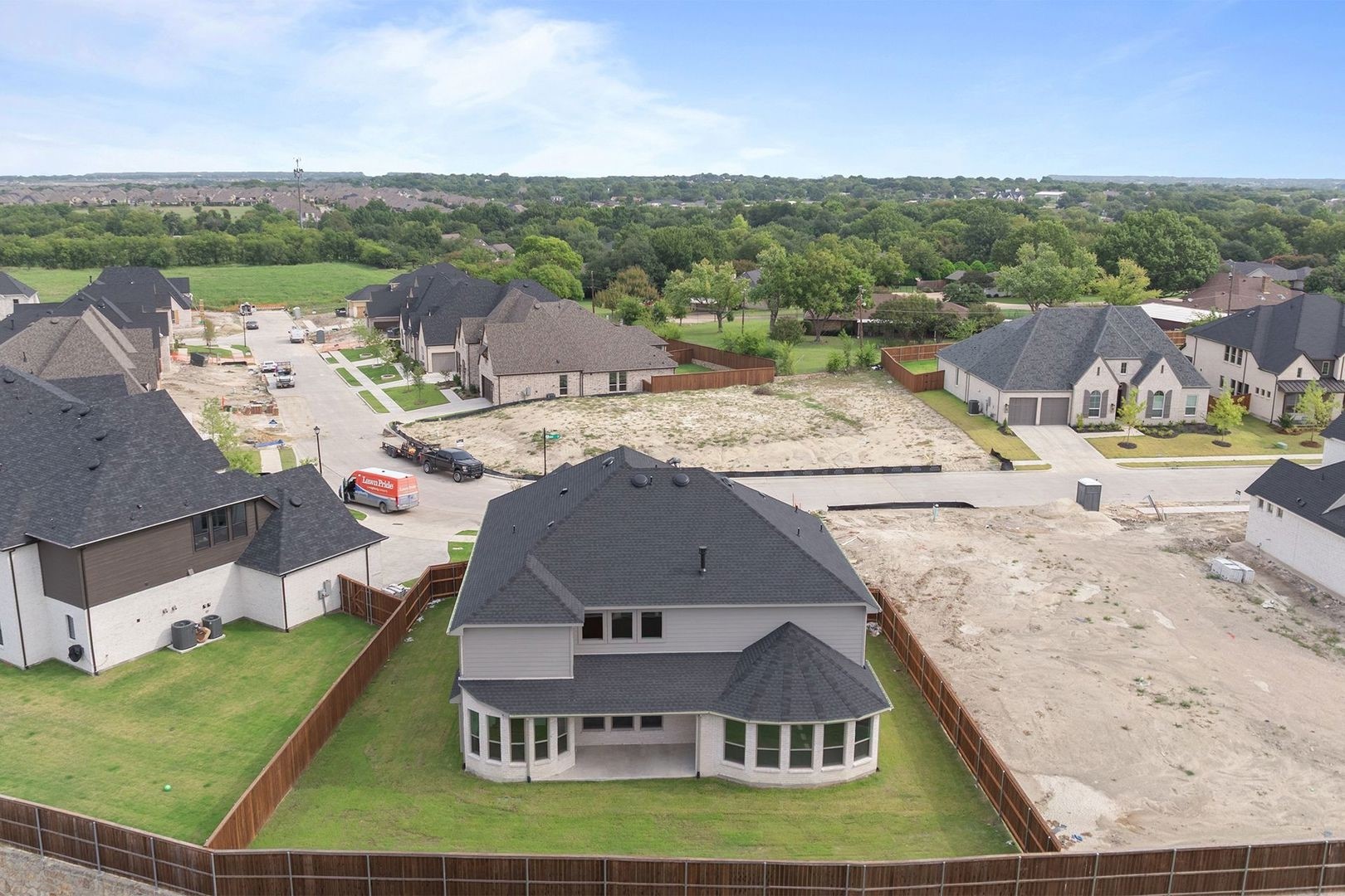 2307 Laurel Drive