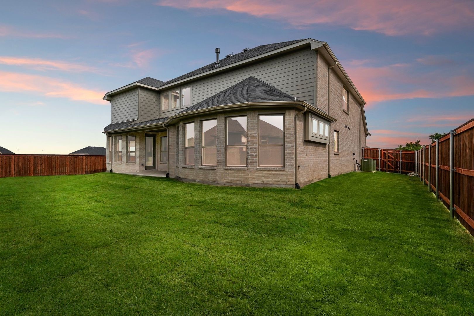 2307 Laurel Drive