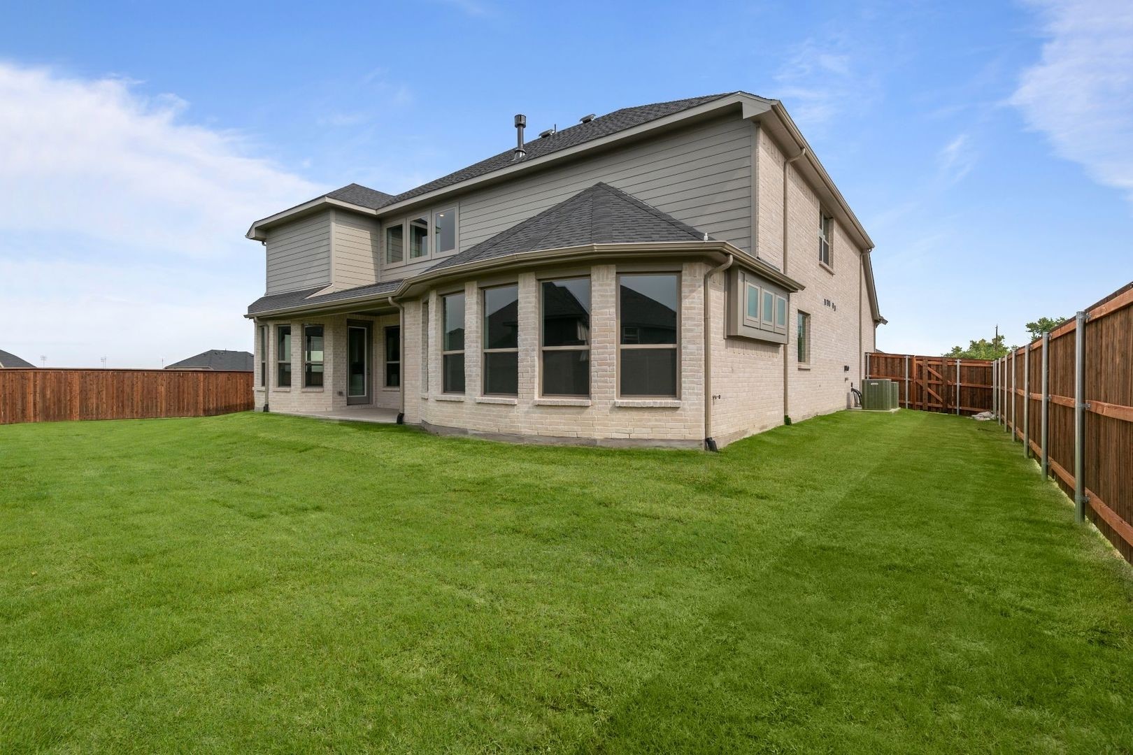 2307 Laurel Drive