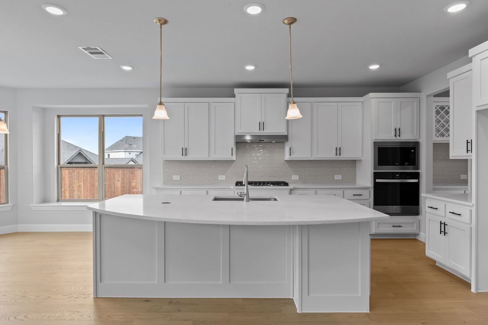 2307 Laurel Drive