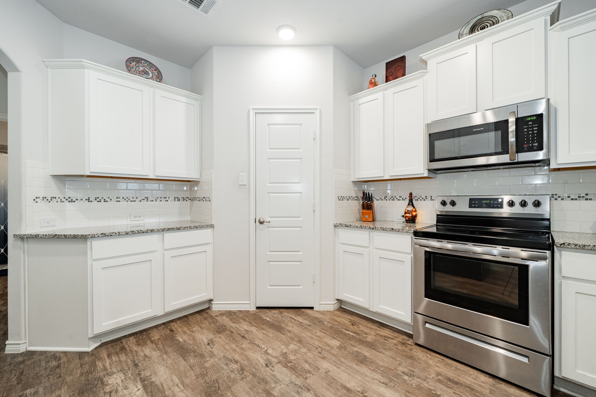 3116 Crystal Way