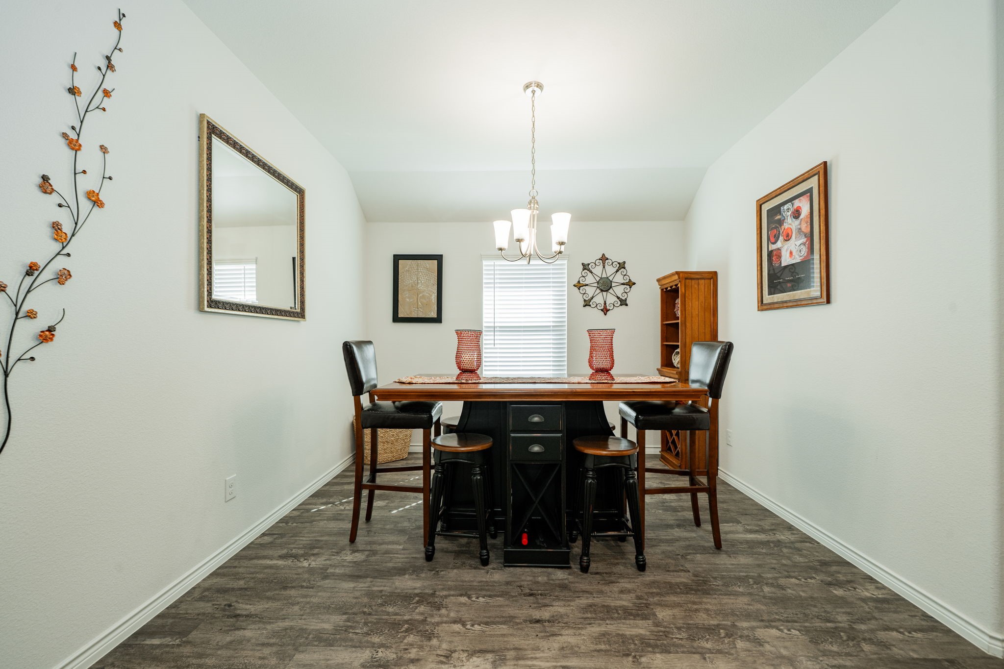 3116 Crystal Way