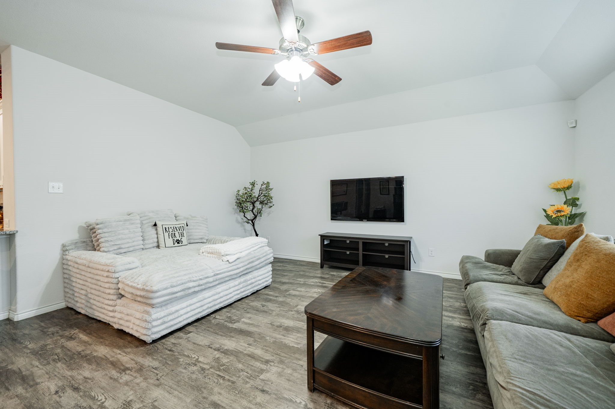 3116 Crystal Way
