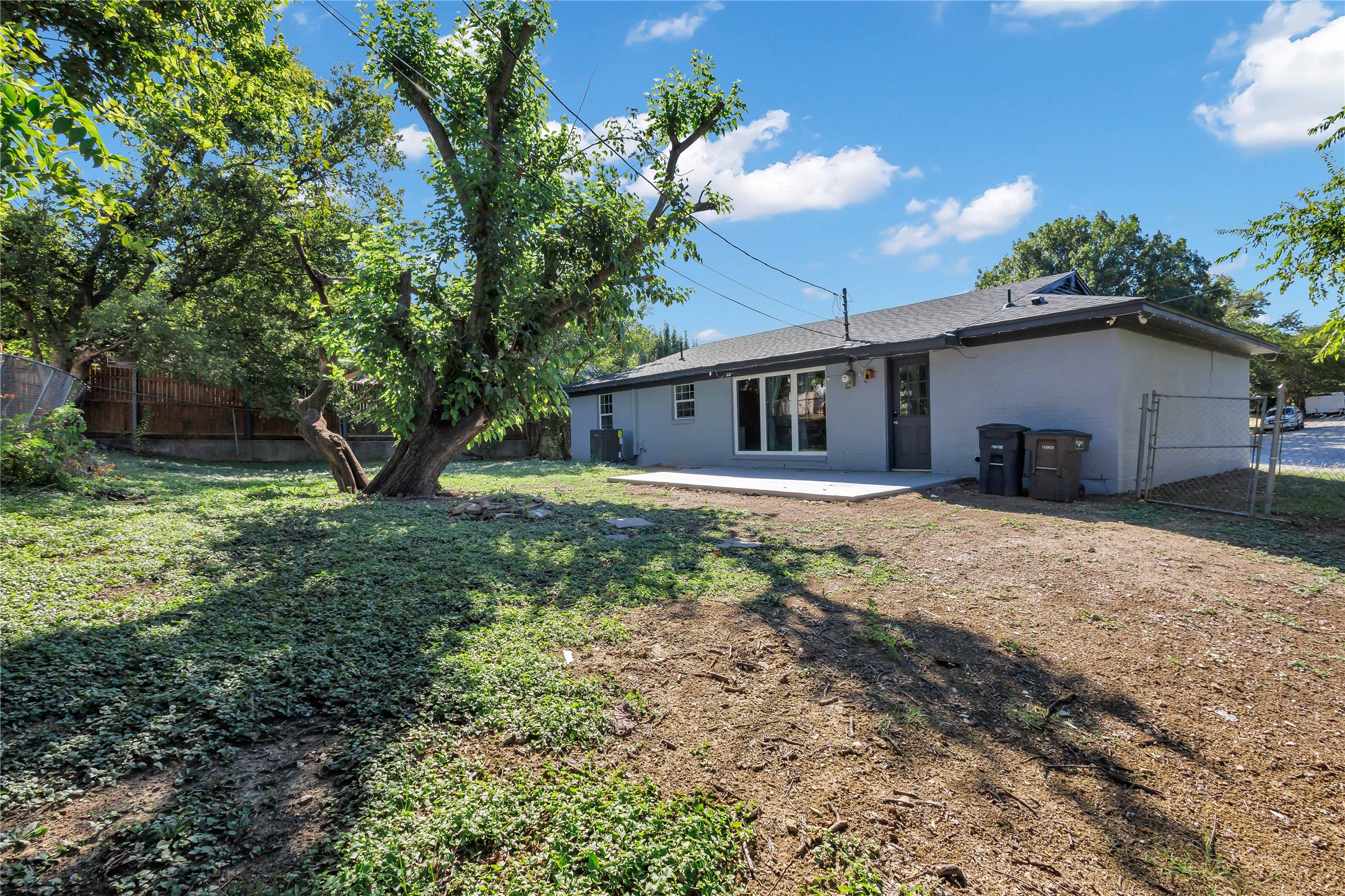 6400 Shadydell Drive