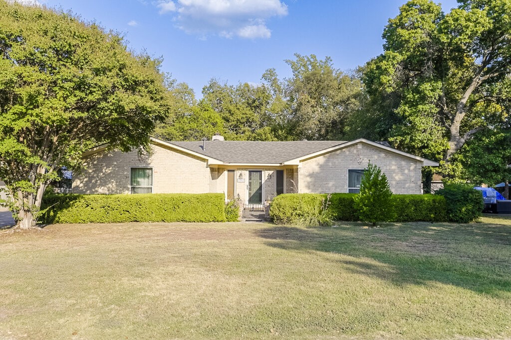 1002 Georgeland Drive