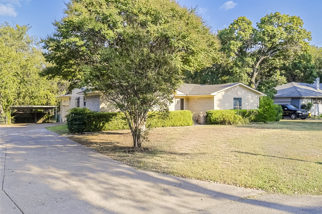 1002 Georgeland Drive