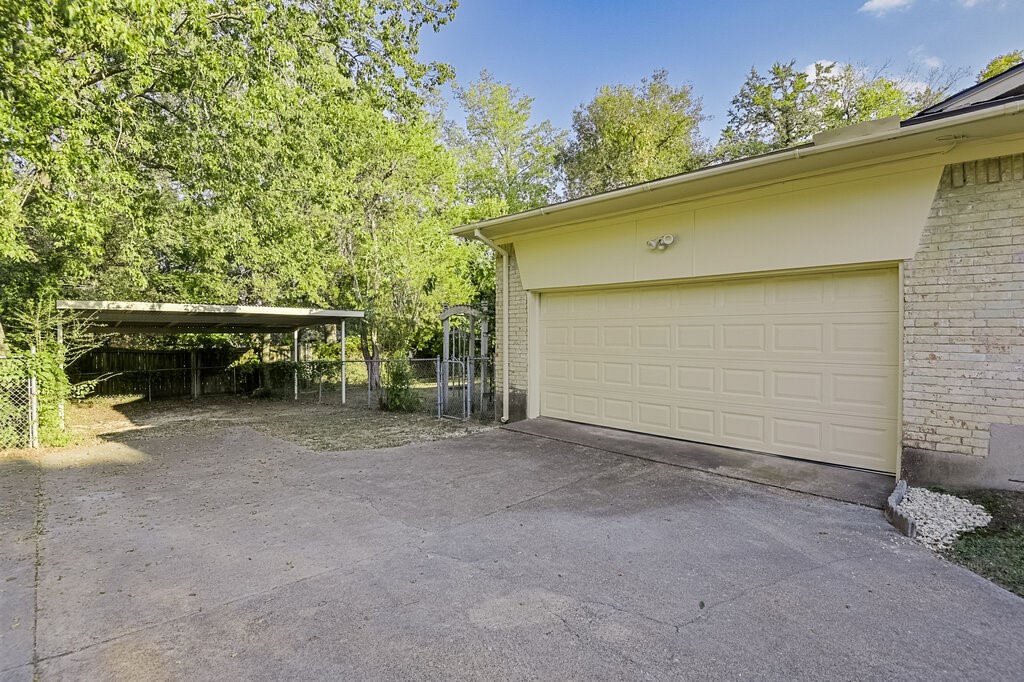 1002 Georgeland Drive
