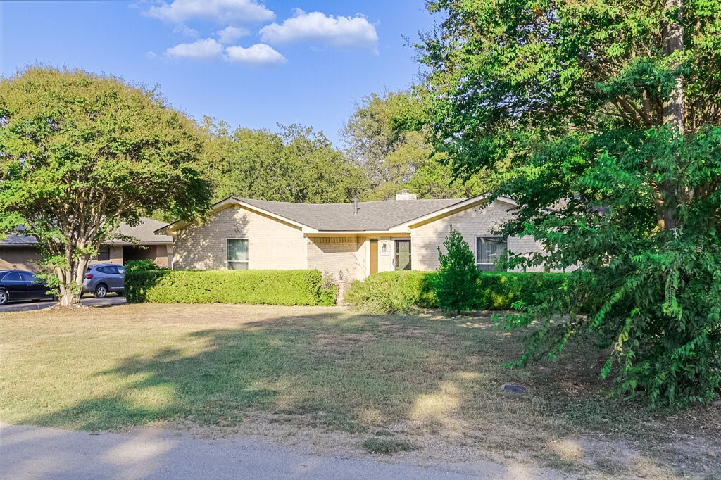 1002 Georgeland Drive