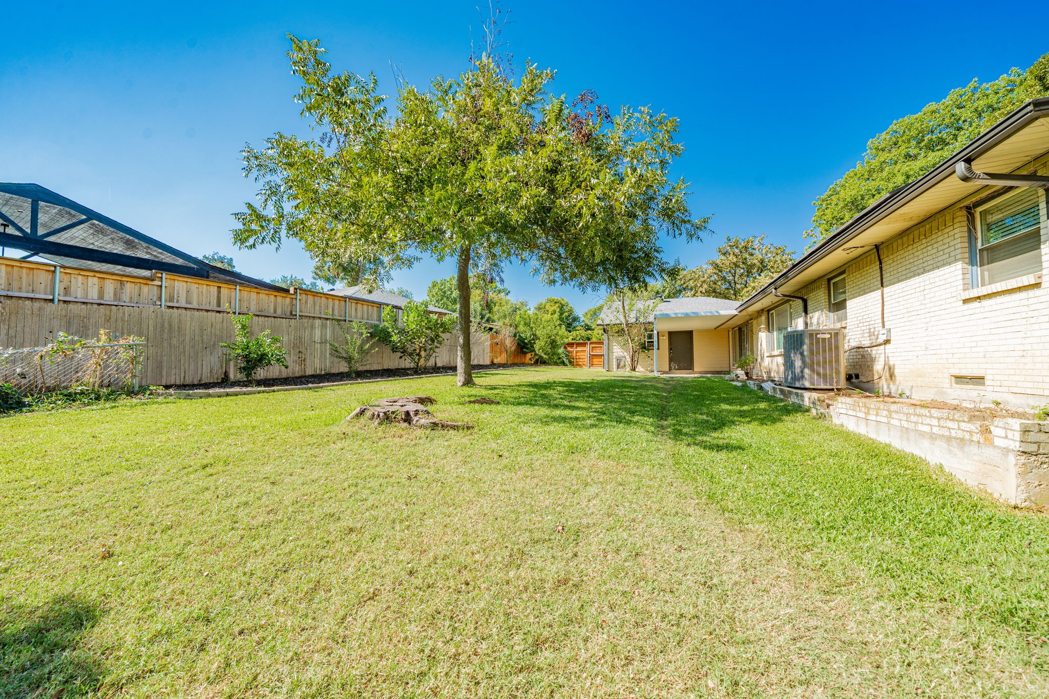 908 Saturn Springs Drive