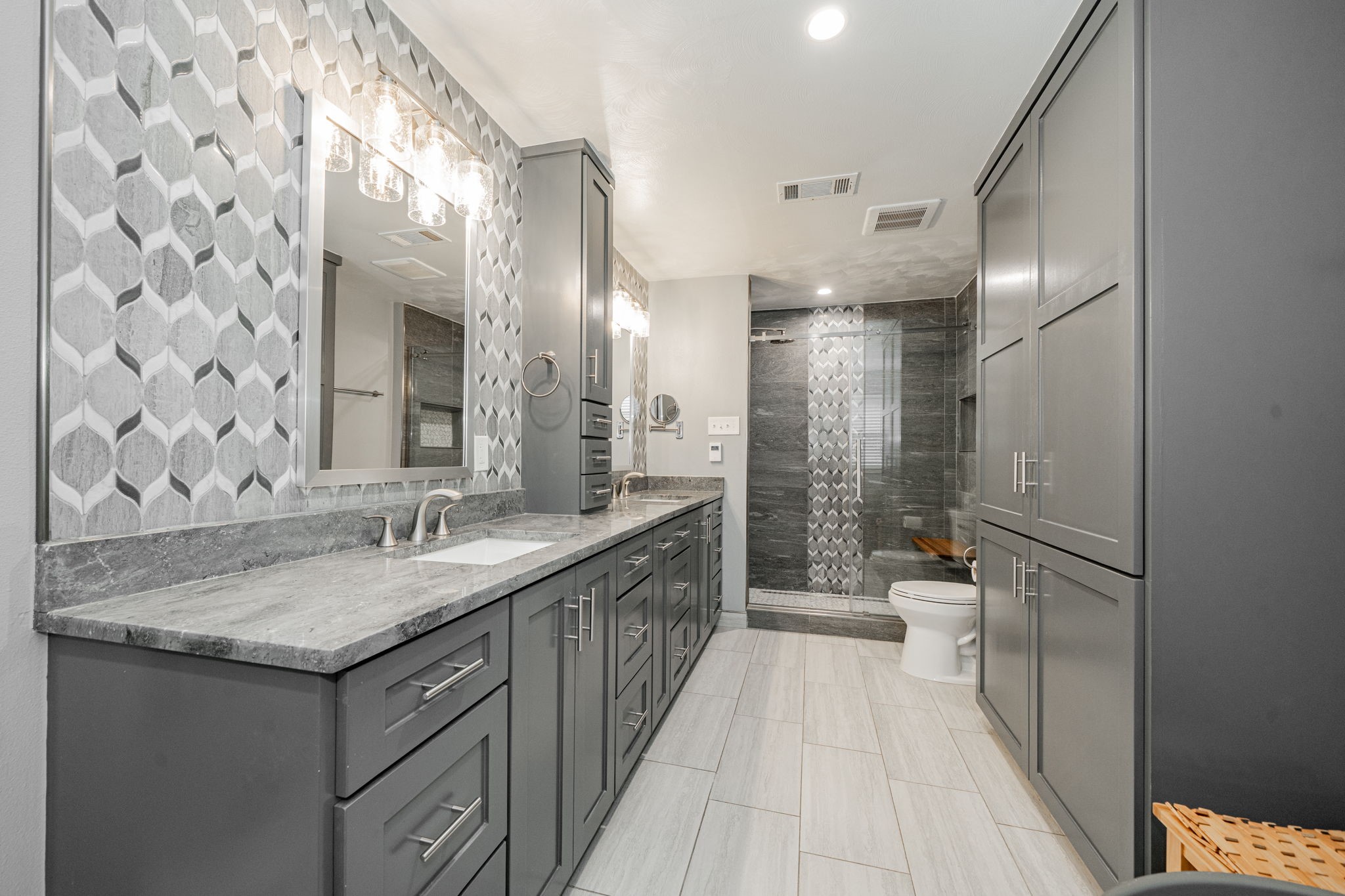 908 Saturn Springs Drive