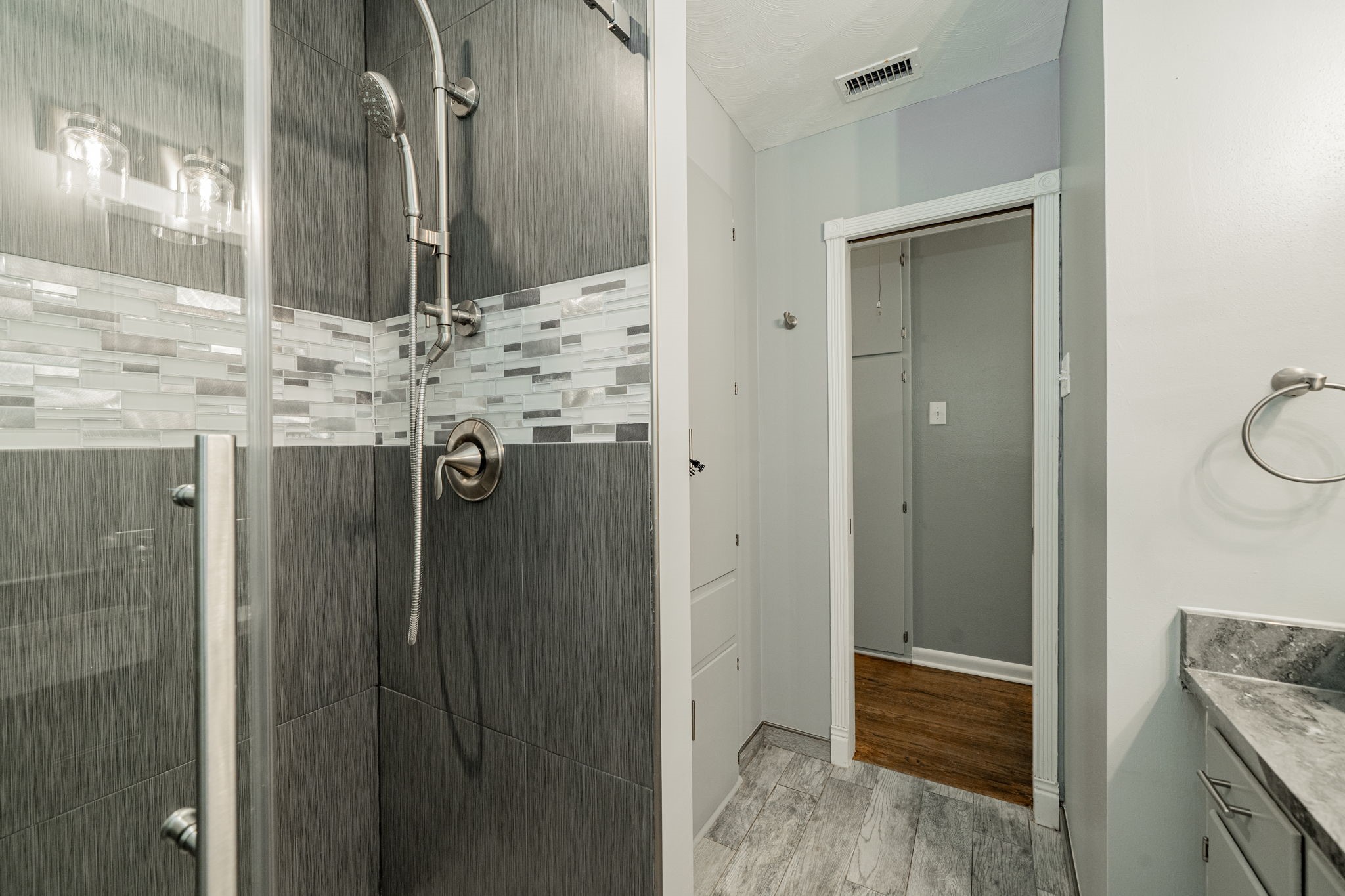 908 Saturn Springs Drive