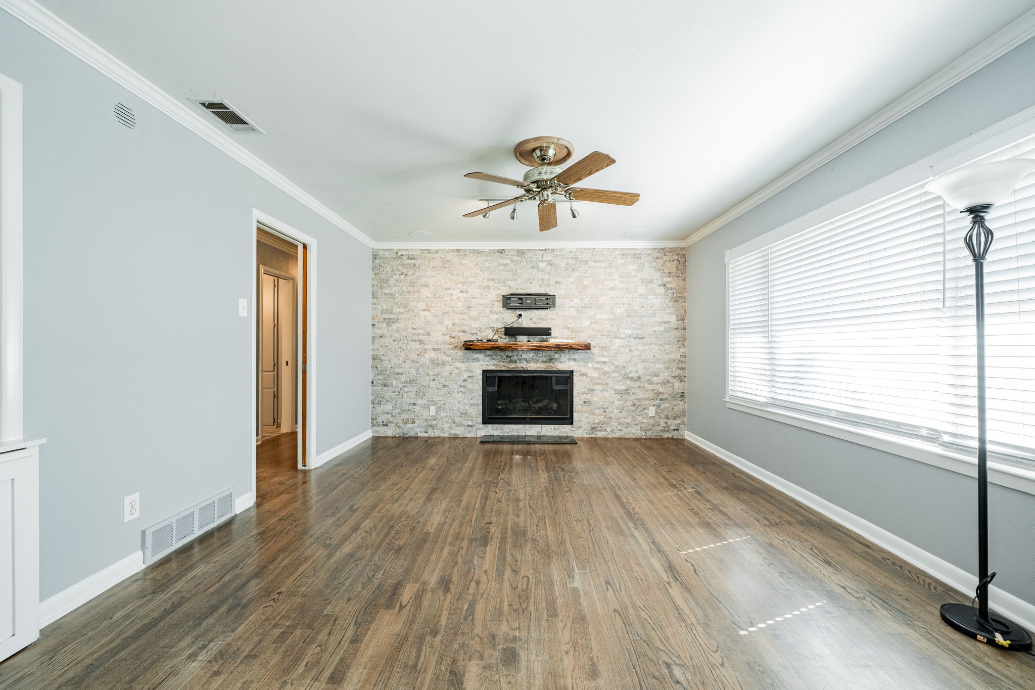 908 Saturn Springs Drive